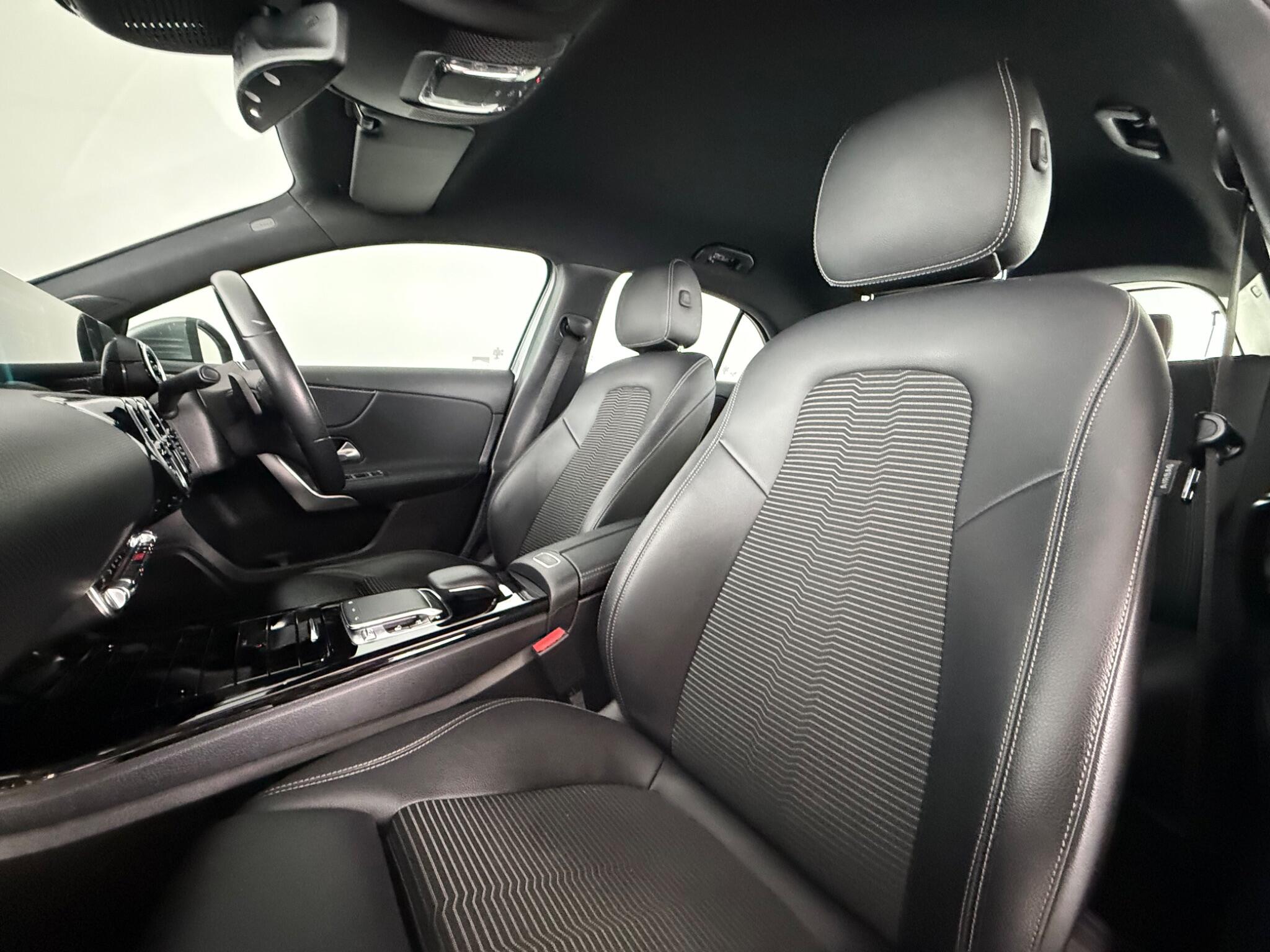 Mercedes-Benz A-Class view 32