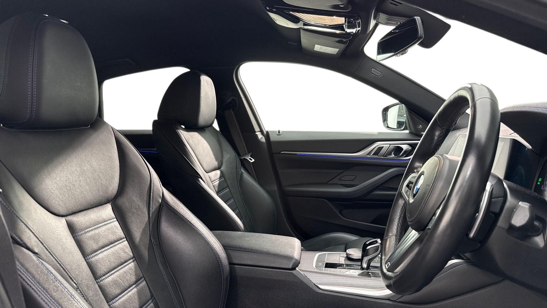 BMW 4 Series view 11