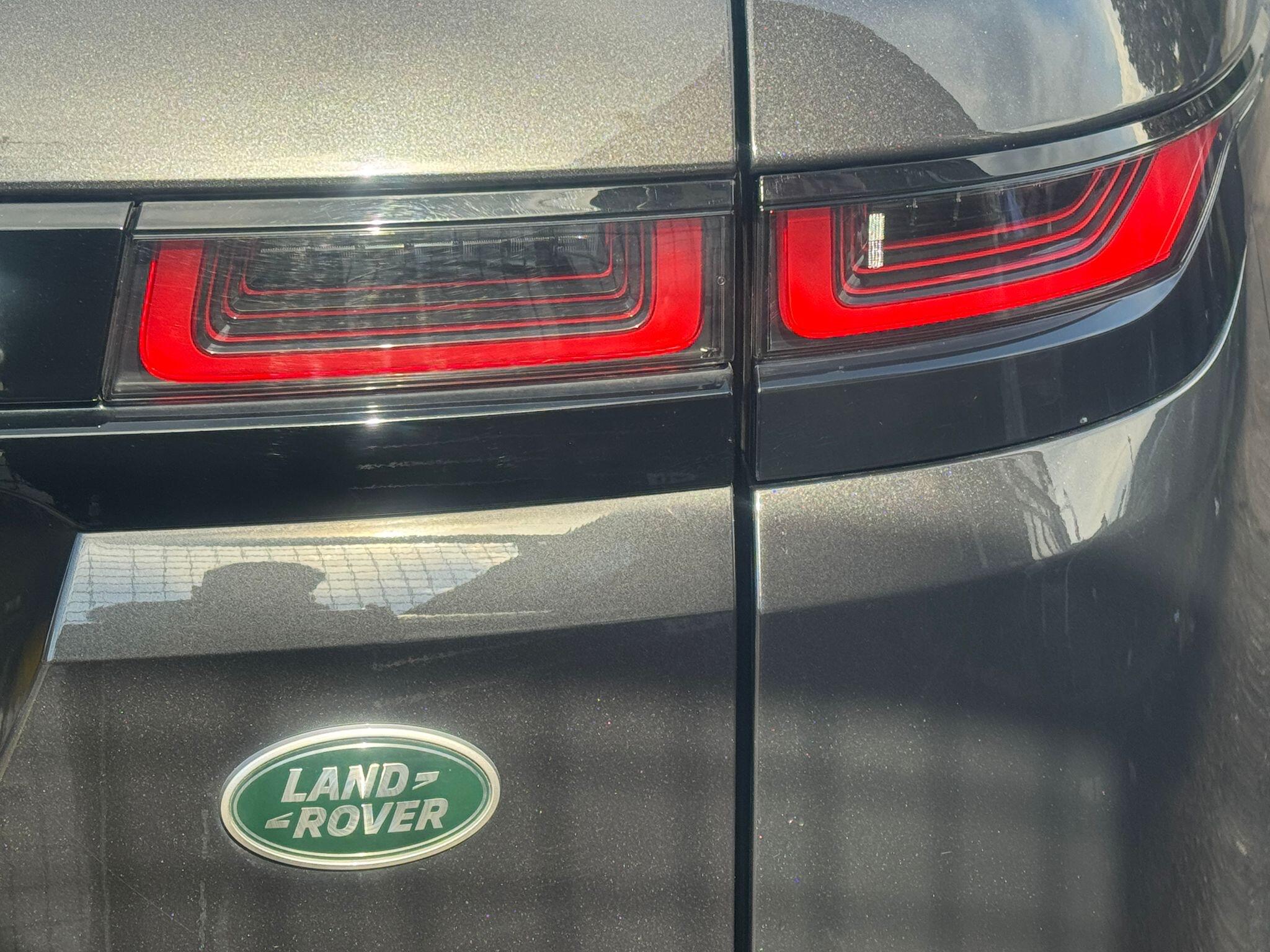 Land Rover Range Rover Evoque view 38