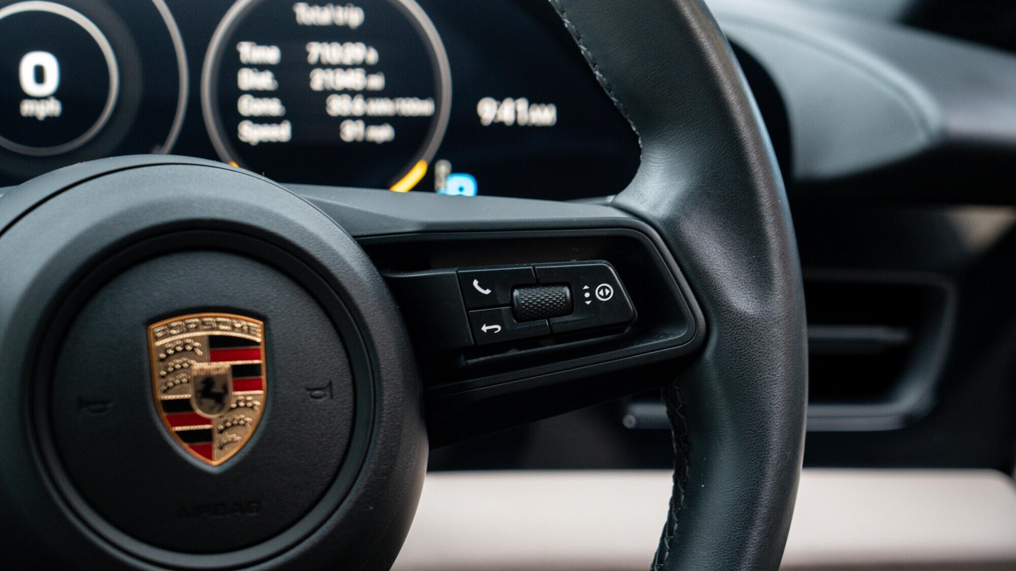 Porsche Taycan view 21