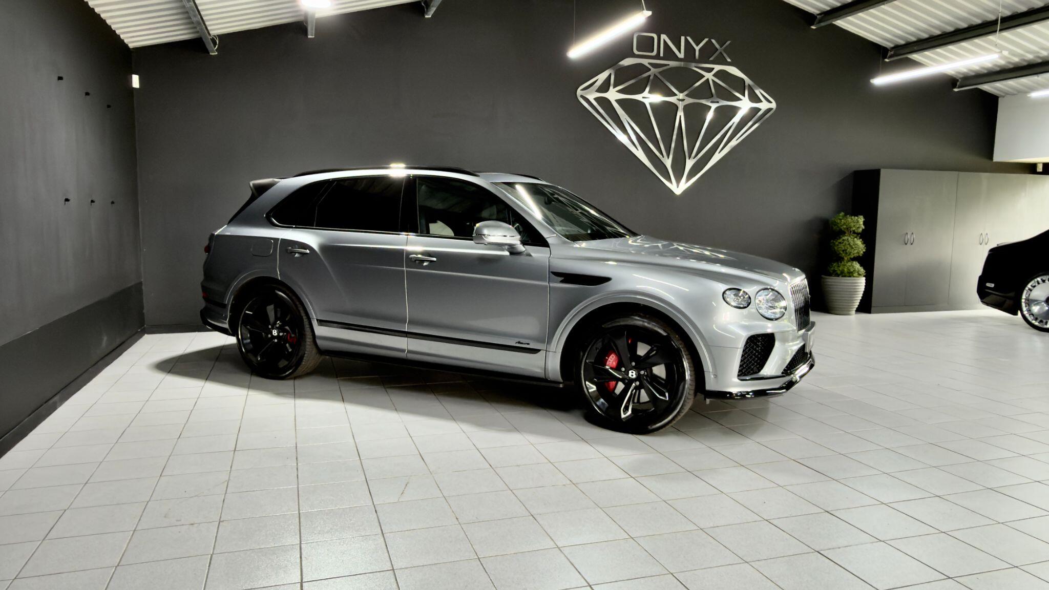 Bentley Bentayga view 46