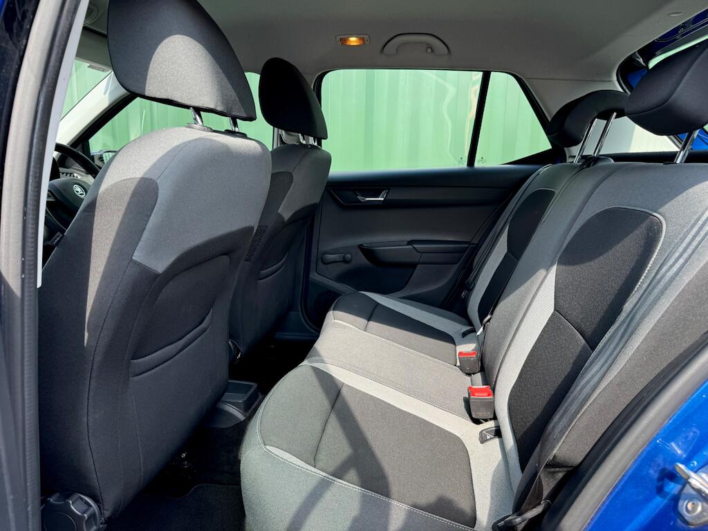 Skoda Fabia view 33