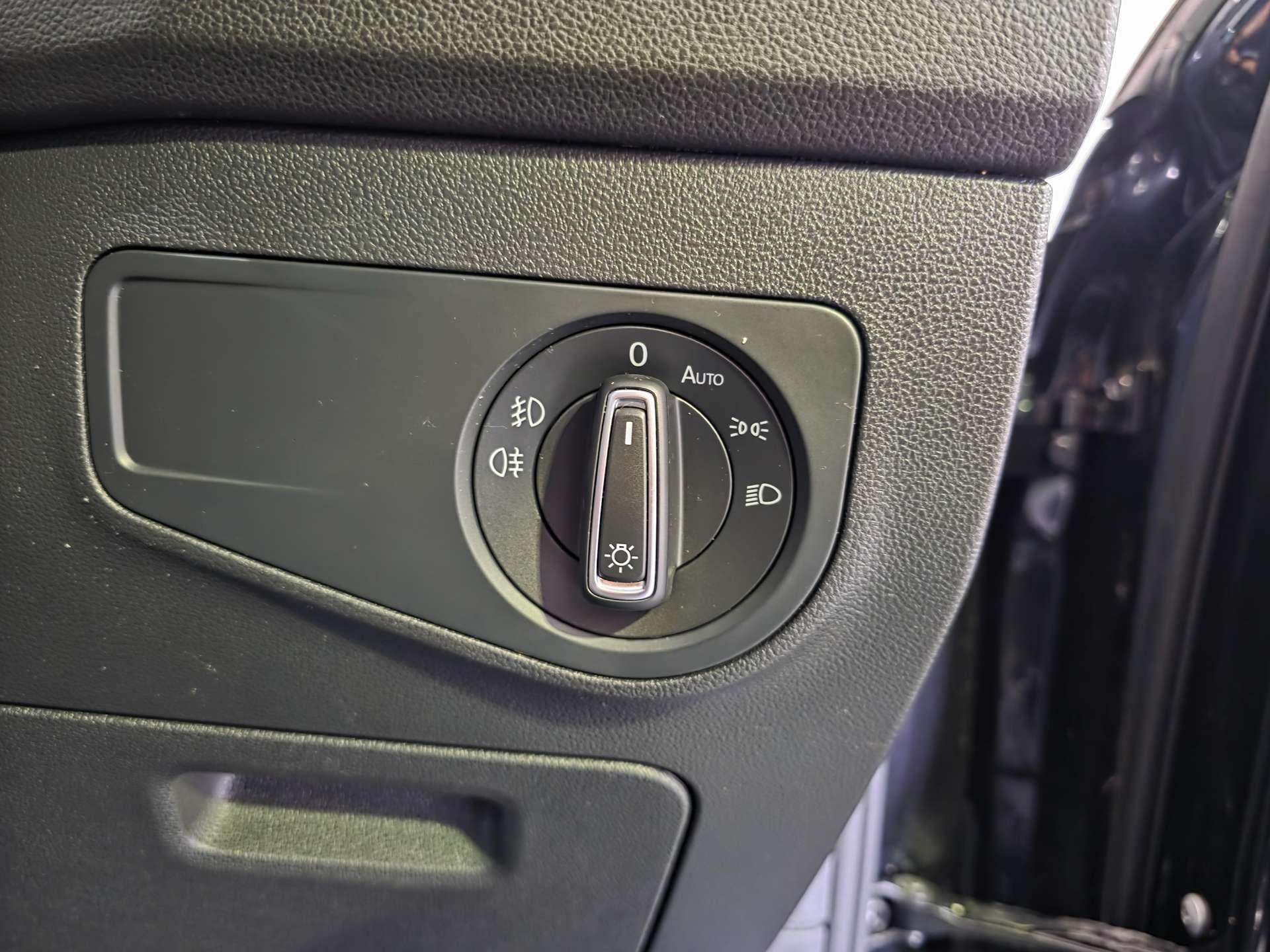 Volkswagen Tiguan view 38