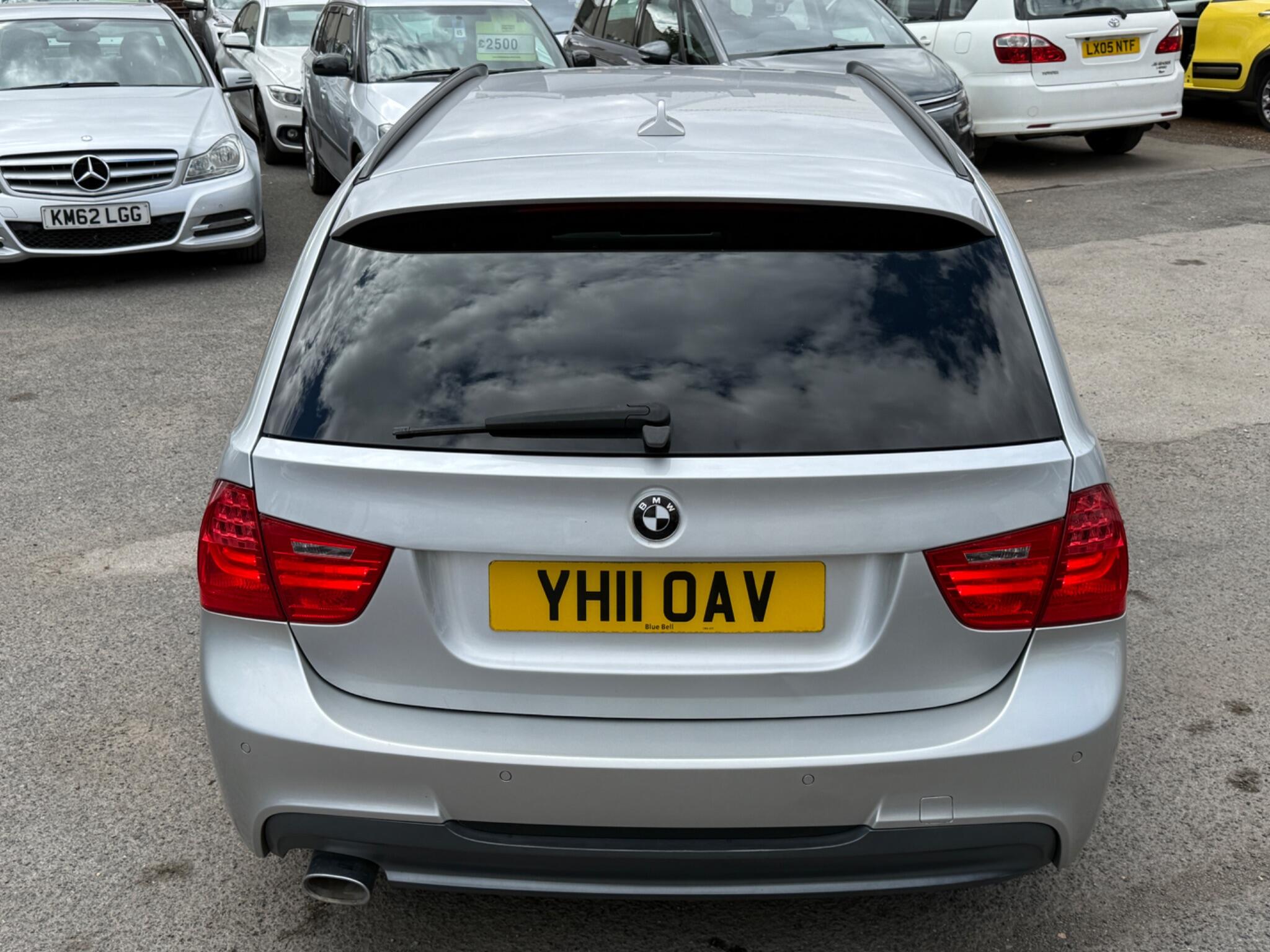 BMW 3 Series - Image 16