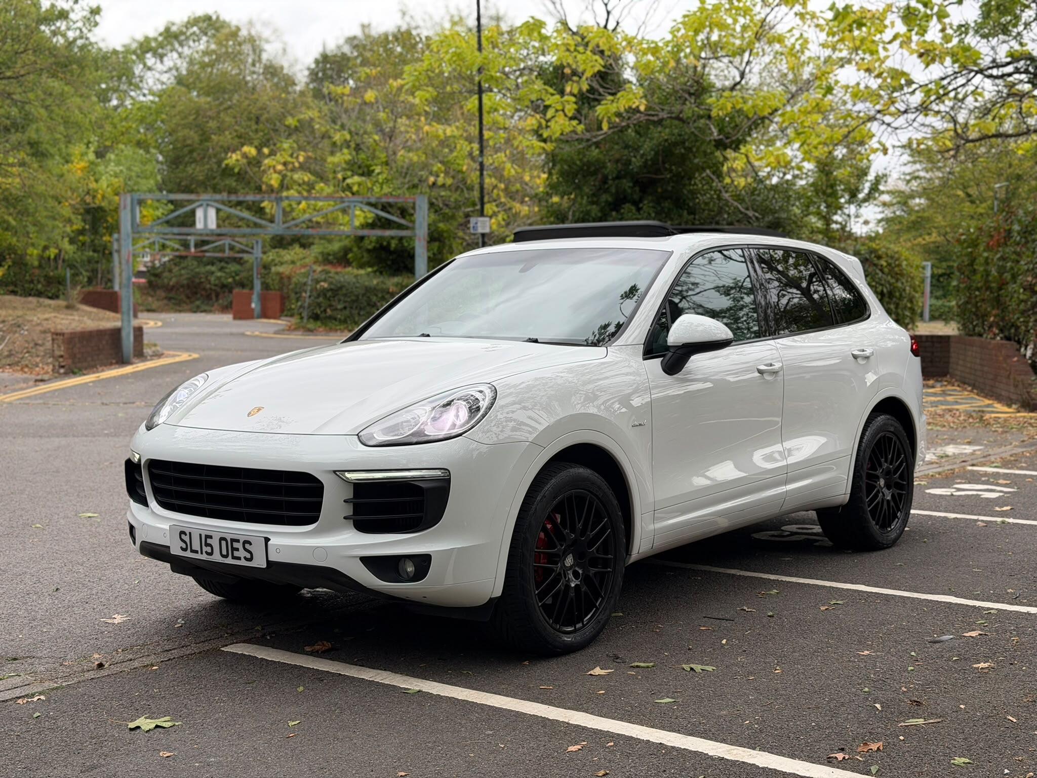 Porsche Cayenne view 7