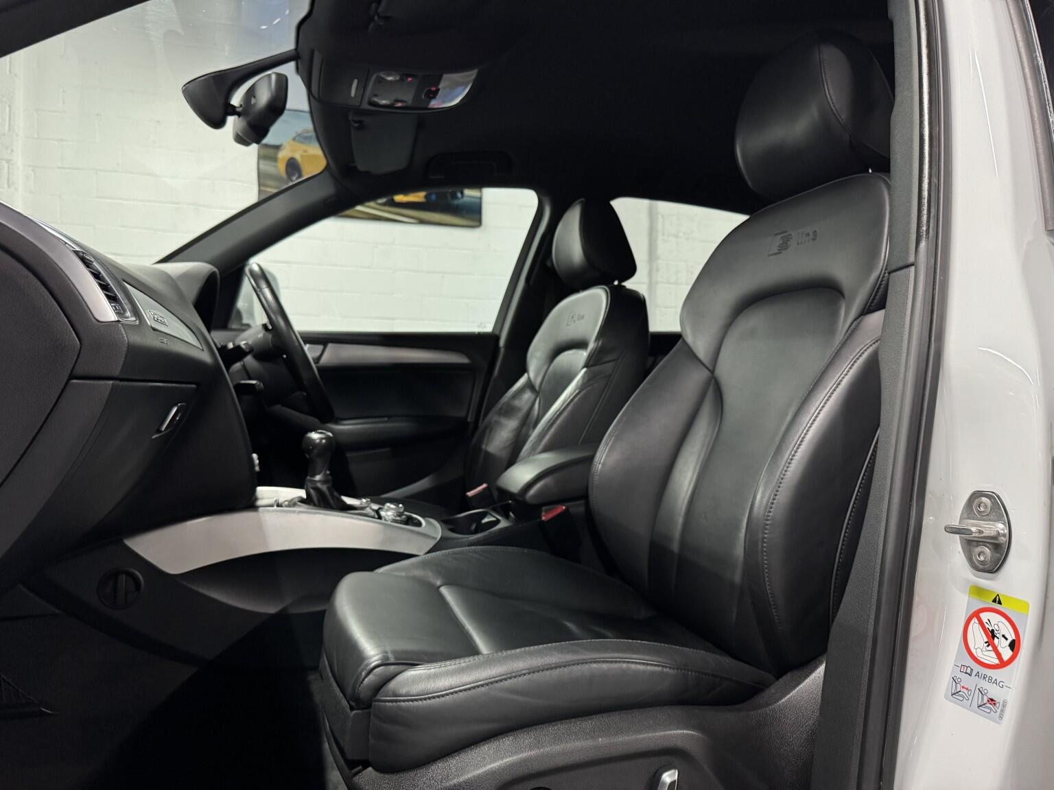 Audi Q5 view 2