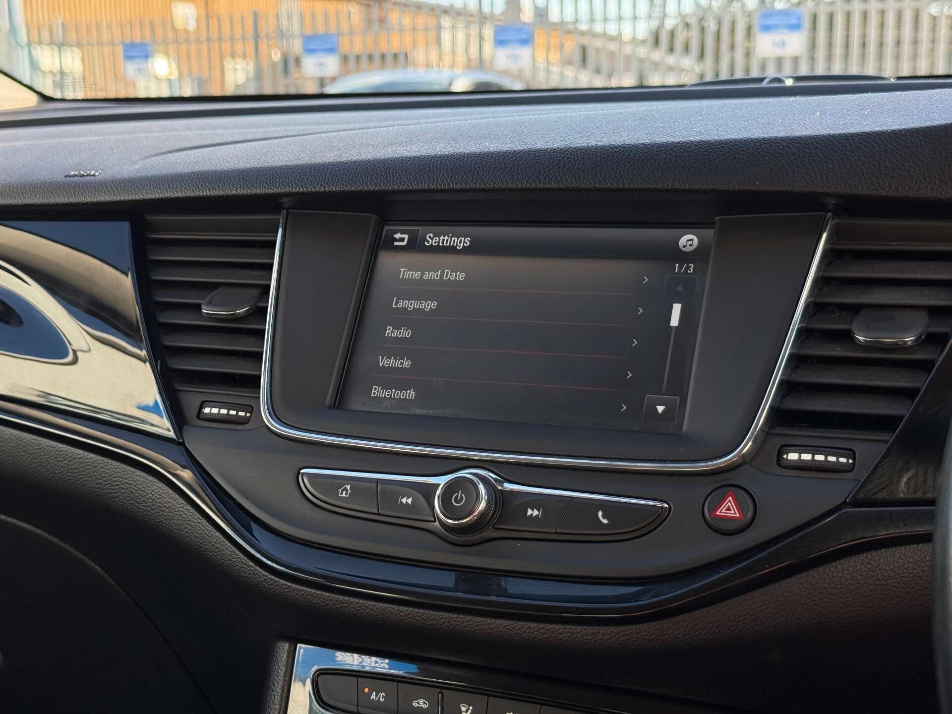 Vauxhall Astra view 15