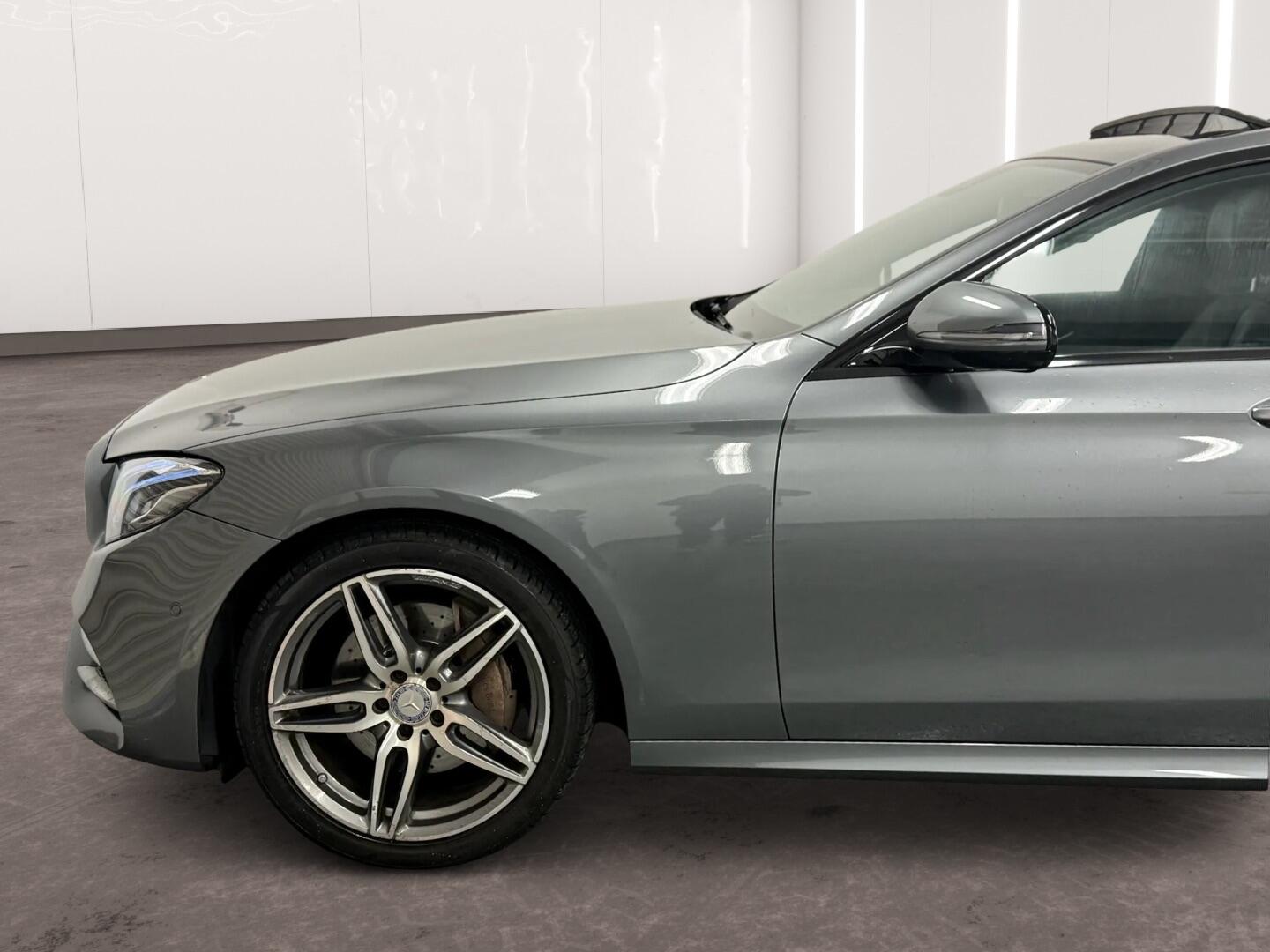 2016 Mercedes-Benz E Class 2.0 E220d AMG Line (Premium Plus) G-Tronic+ Euro 6 (s/s) 4dr • 59,000 miles image 9