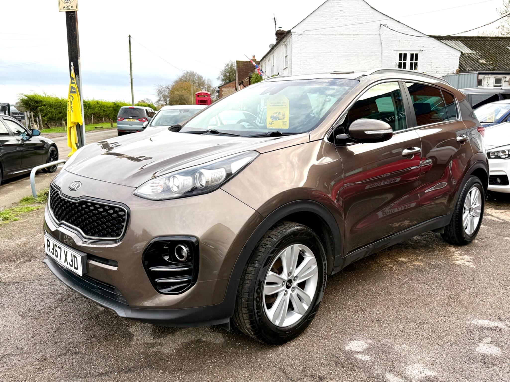 2018 Kia Sportage 1.6 GDi 2 Euro 6 (s/s) 5dr • 119,722 miles image 12