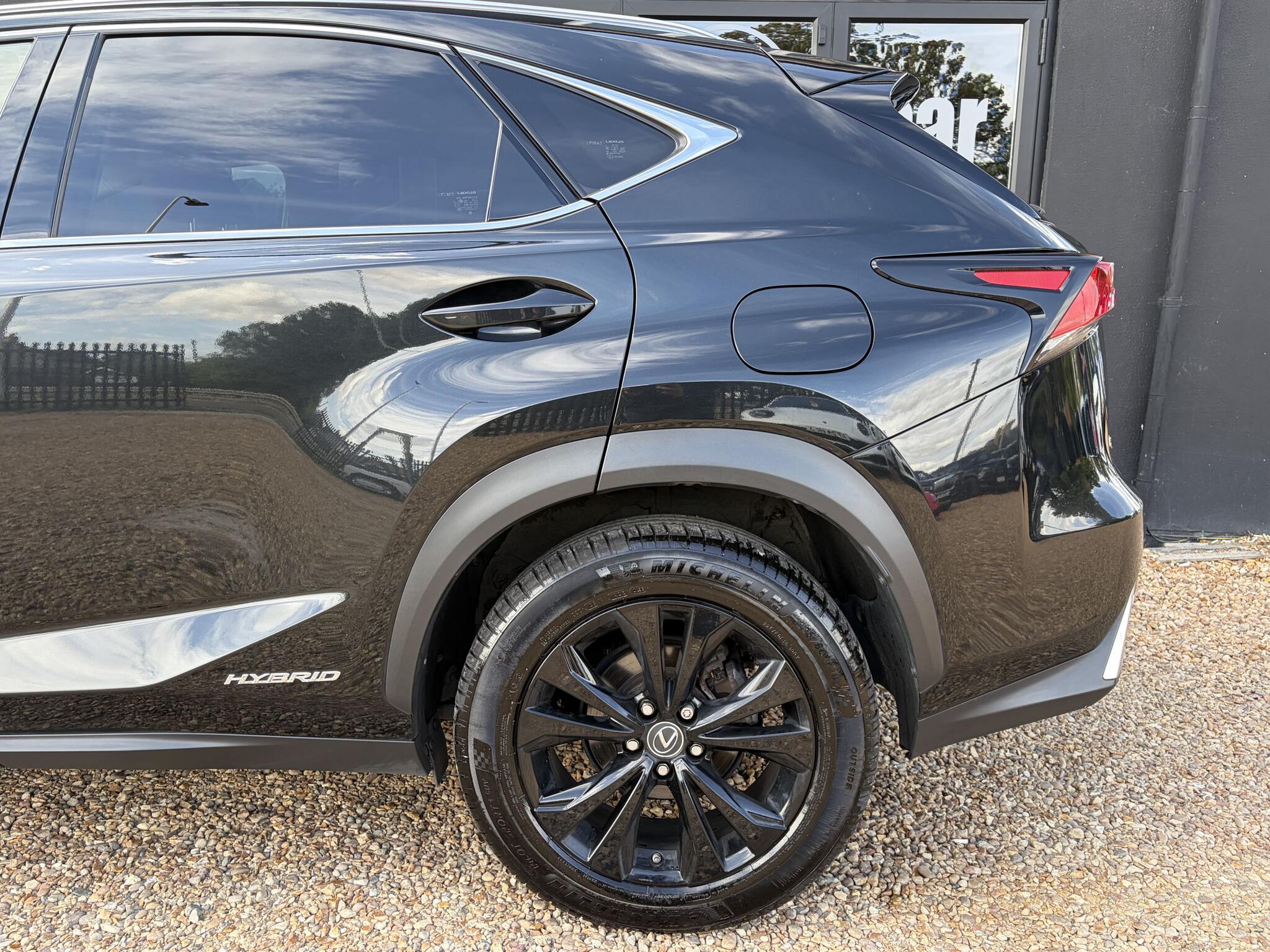 Lexus NX view 7