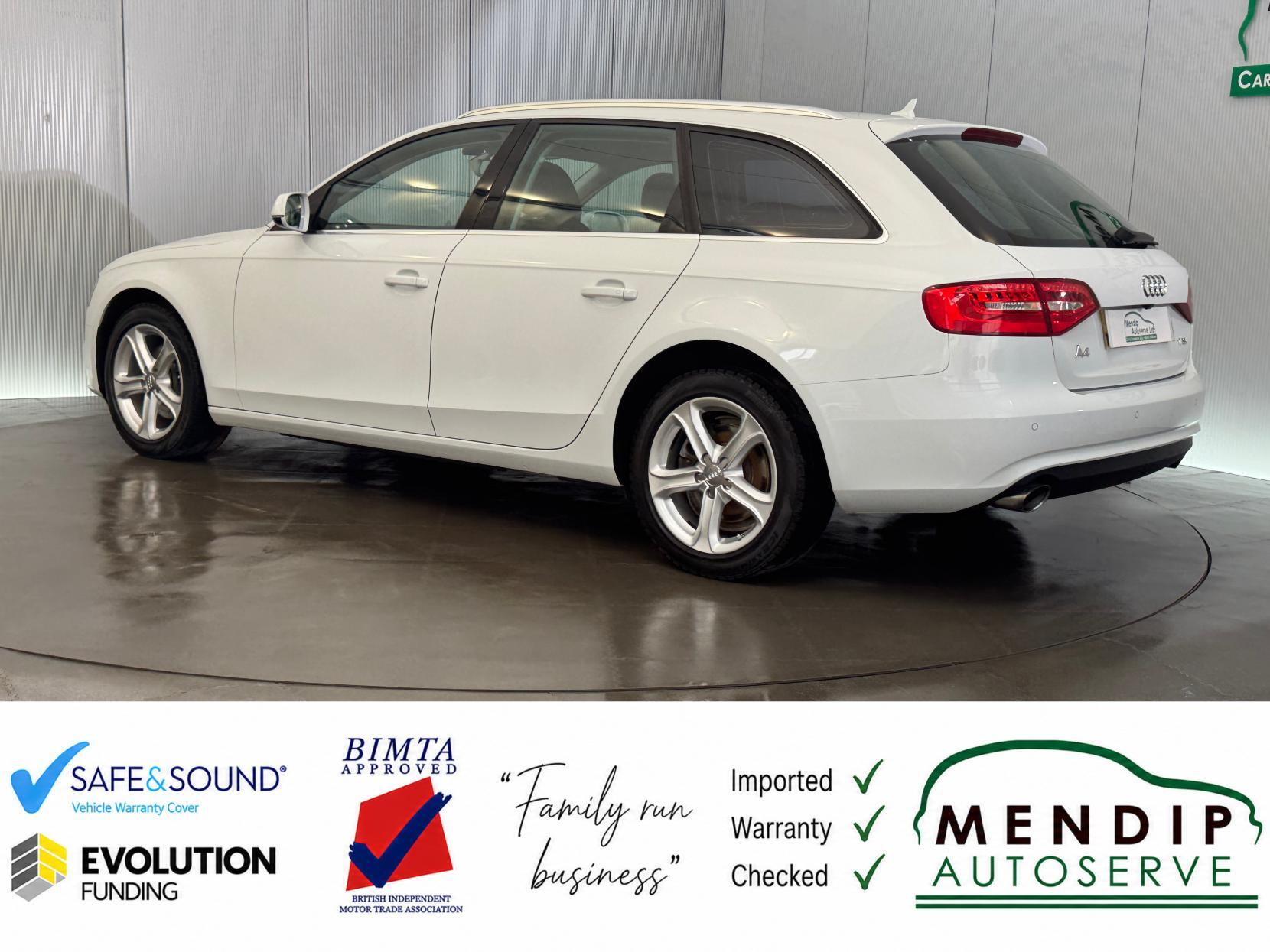 Audi A4 Avant view 17