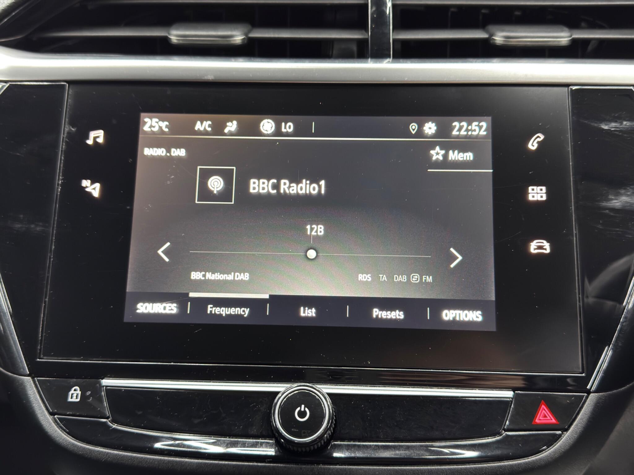 Vauxhall Corsa view 28