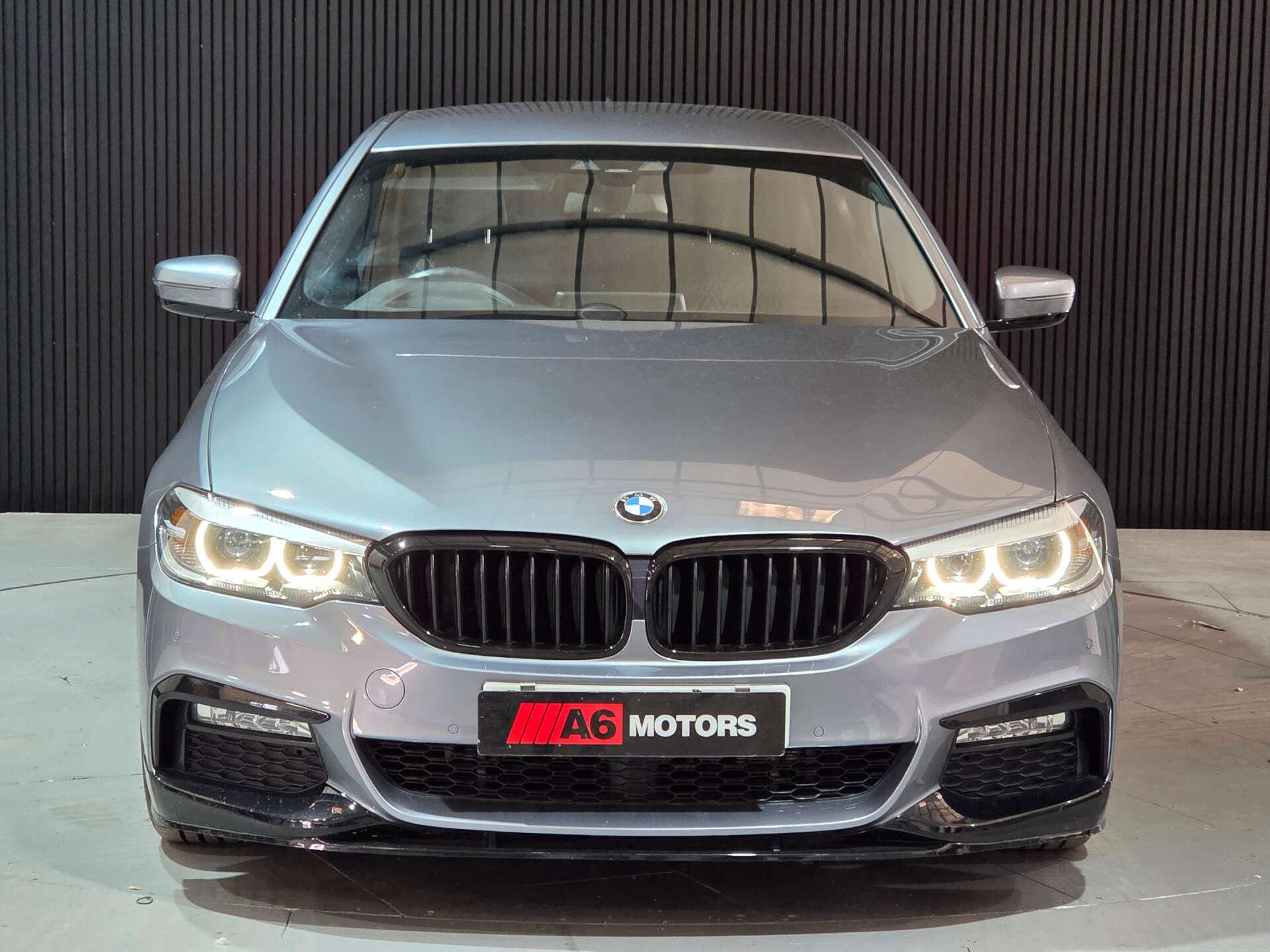 BMW 5 Series view 6