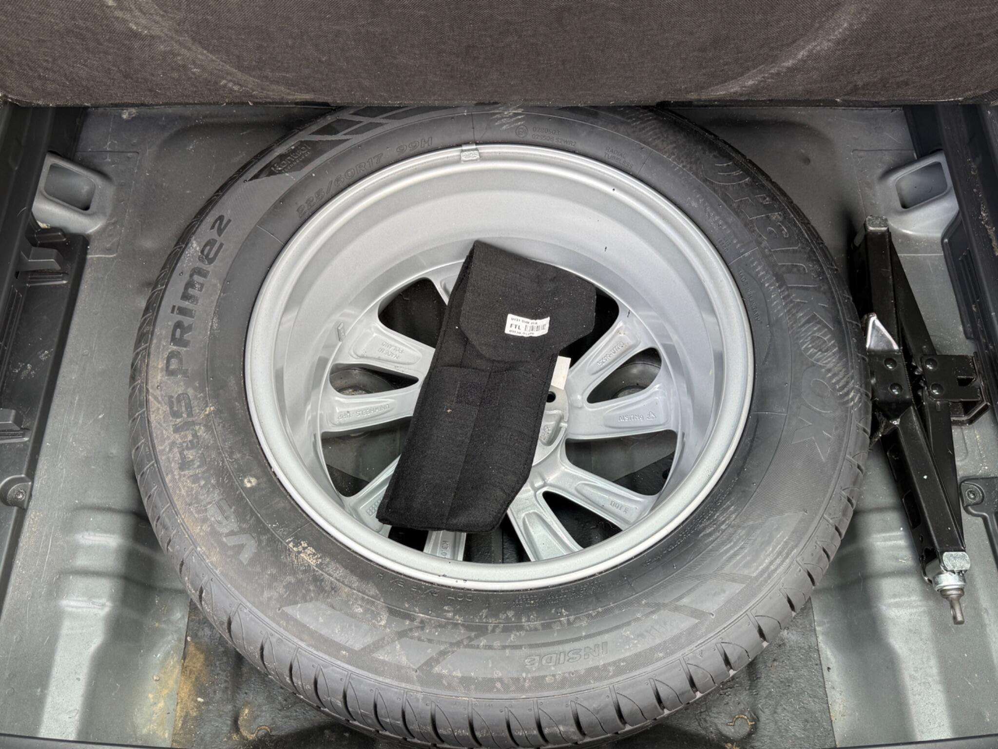 Hyundai TUCSON - Image 42