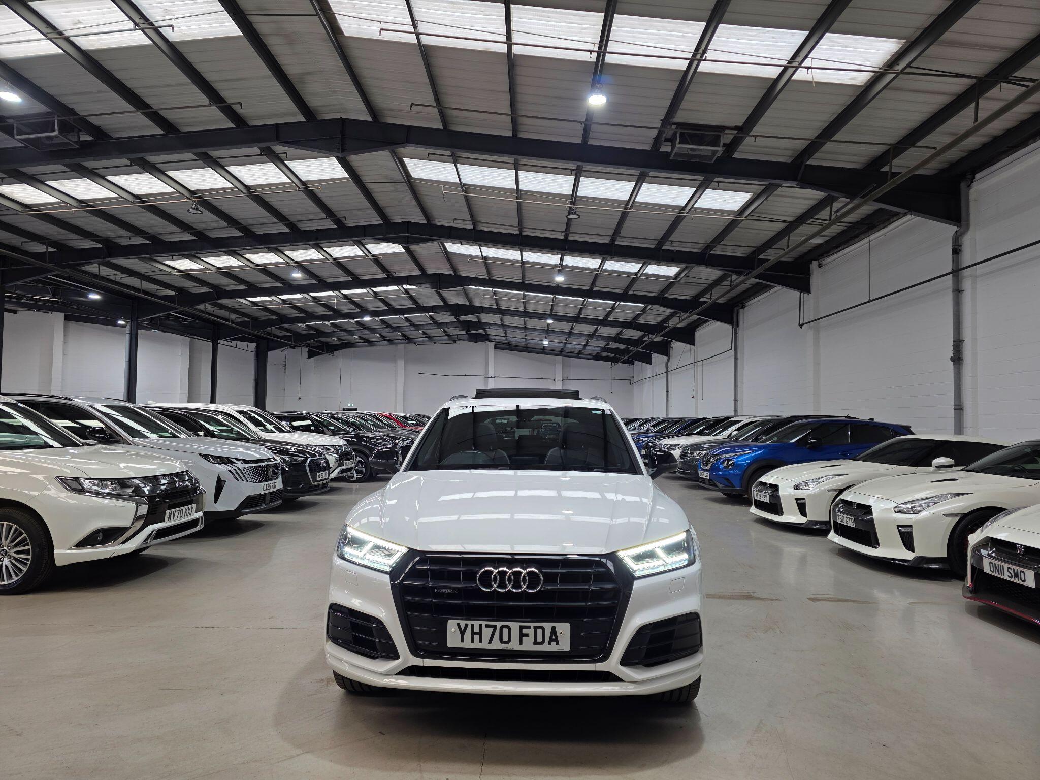Audi Q5 view 2