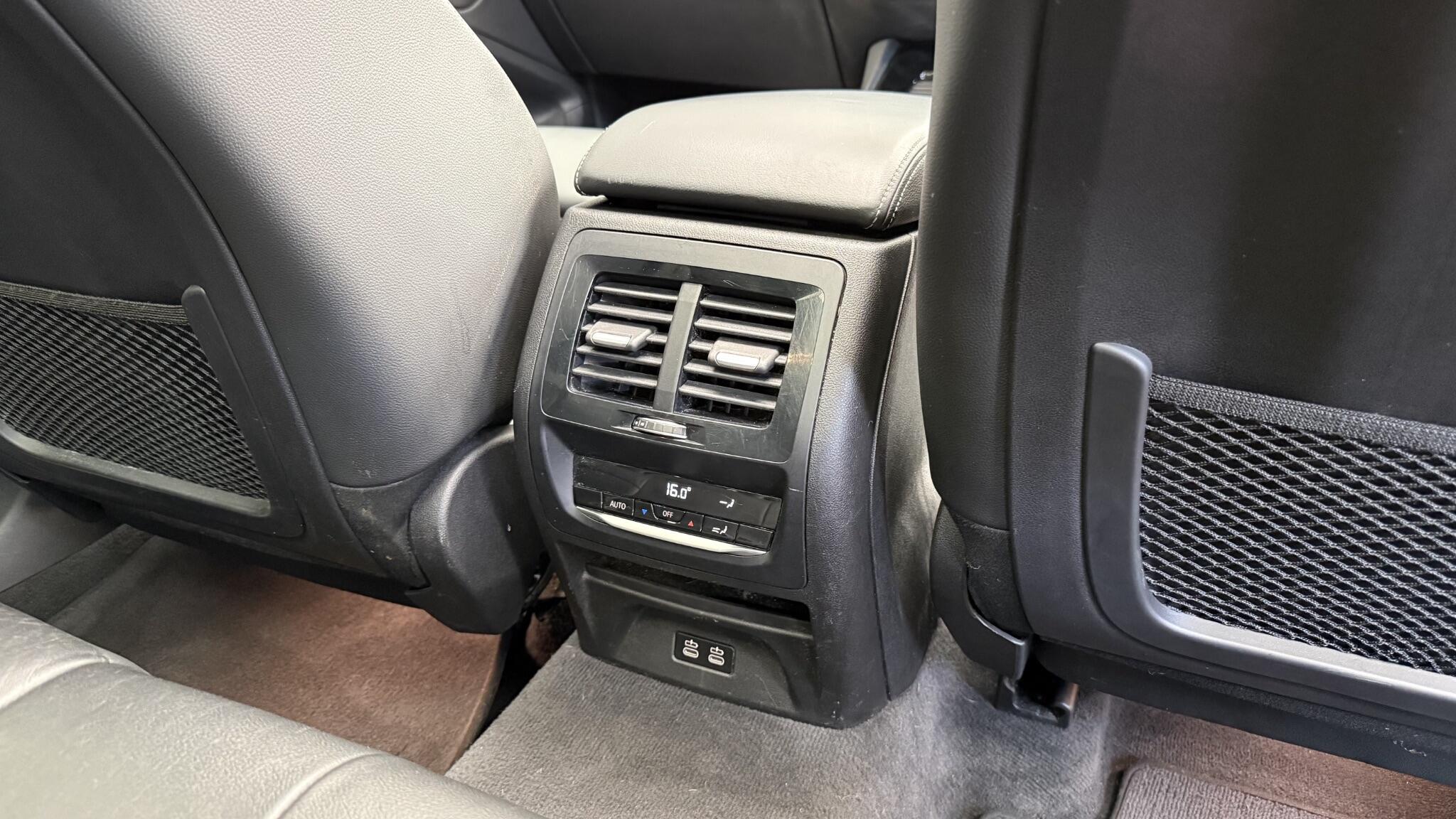 BMW X3 view 20