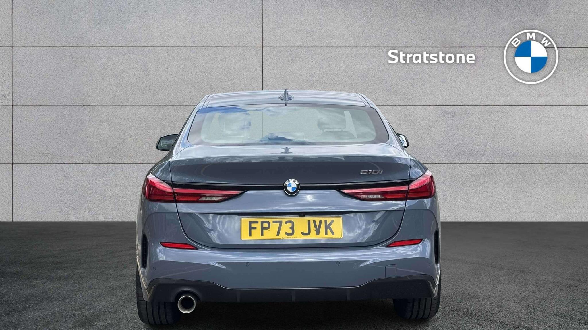 BMW 2 Series view 20