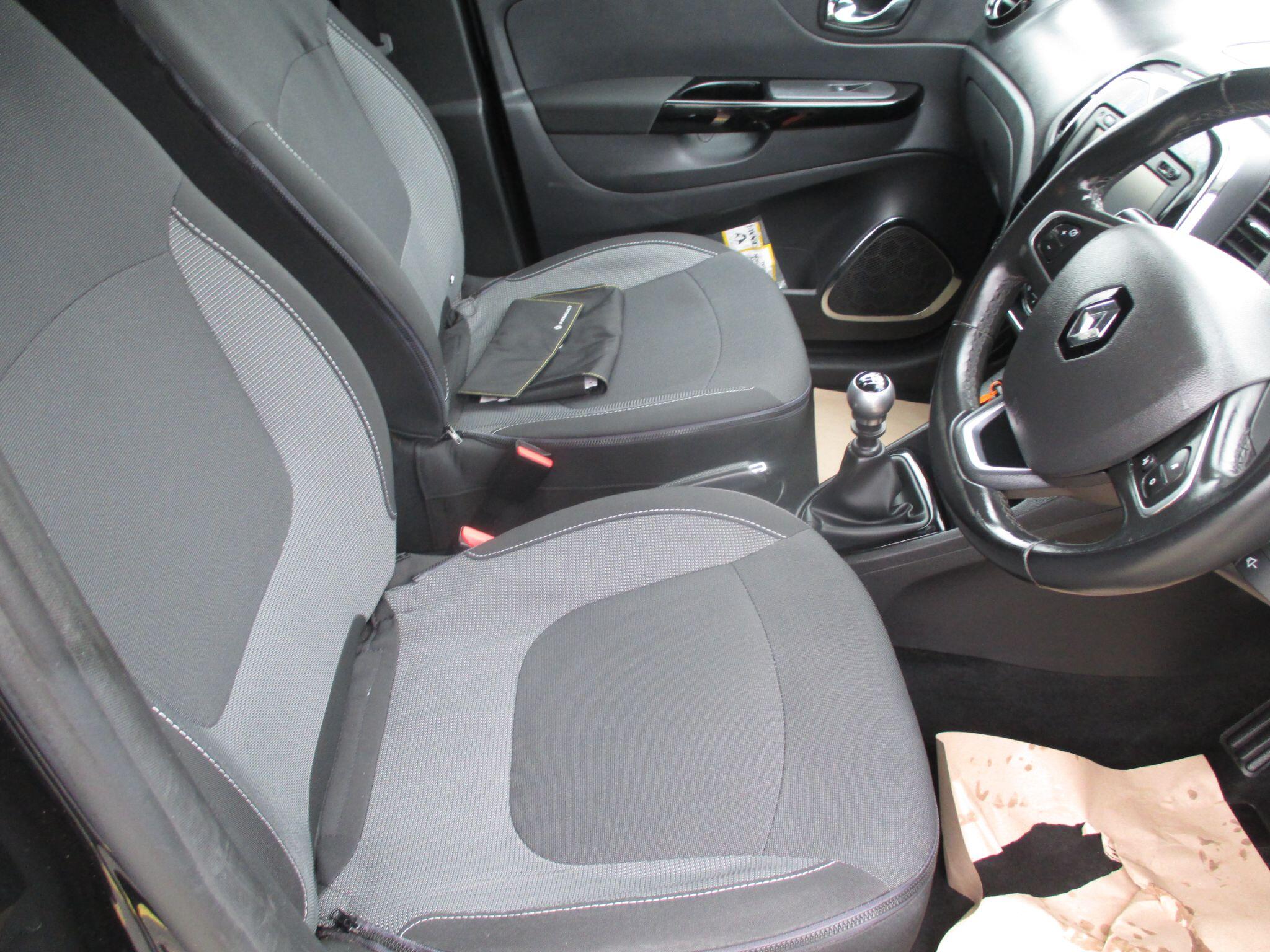 2017 Renault Captur 1.2 TCe ENERGY Dynamique S Nav Euro 6 (s/s) 5dr • 67,252 miles image 21