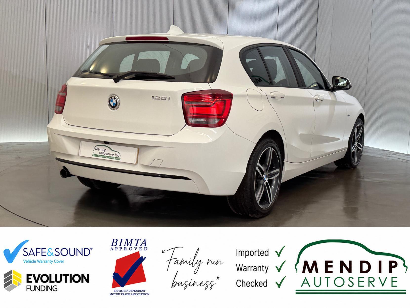 BMW 1 Series view 20