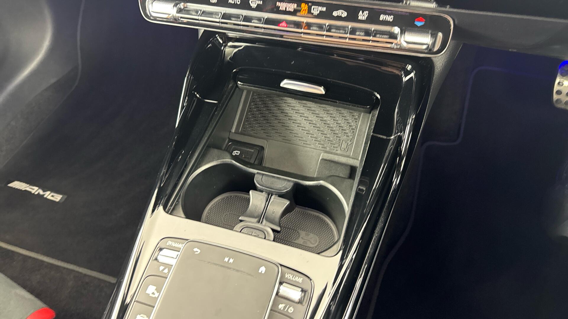 Mercedes-Benz A-Class view 38