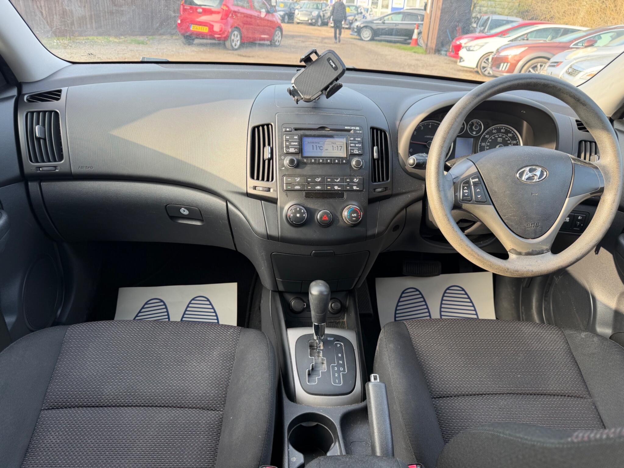 2009 Hyundai i30 1.6 Comfort Auto Euro 4 5dr image 15