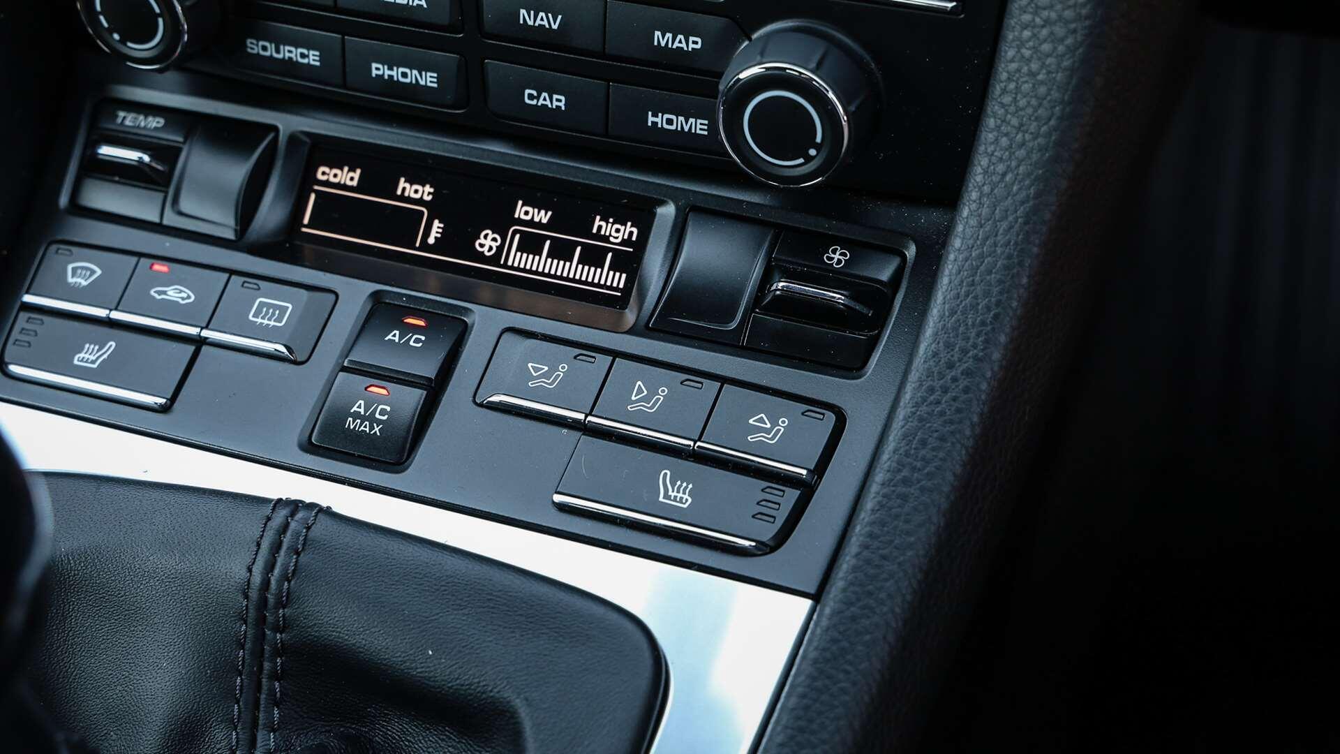 Porsche Cayman view 26
