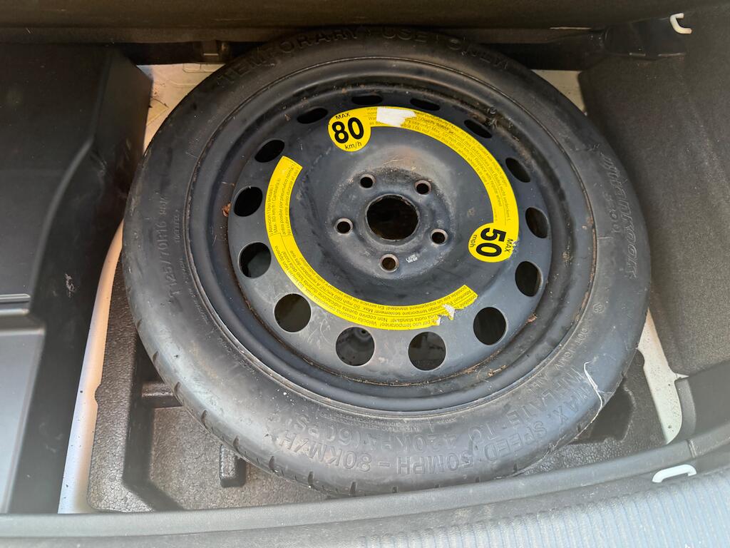 Audi A1 view 29