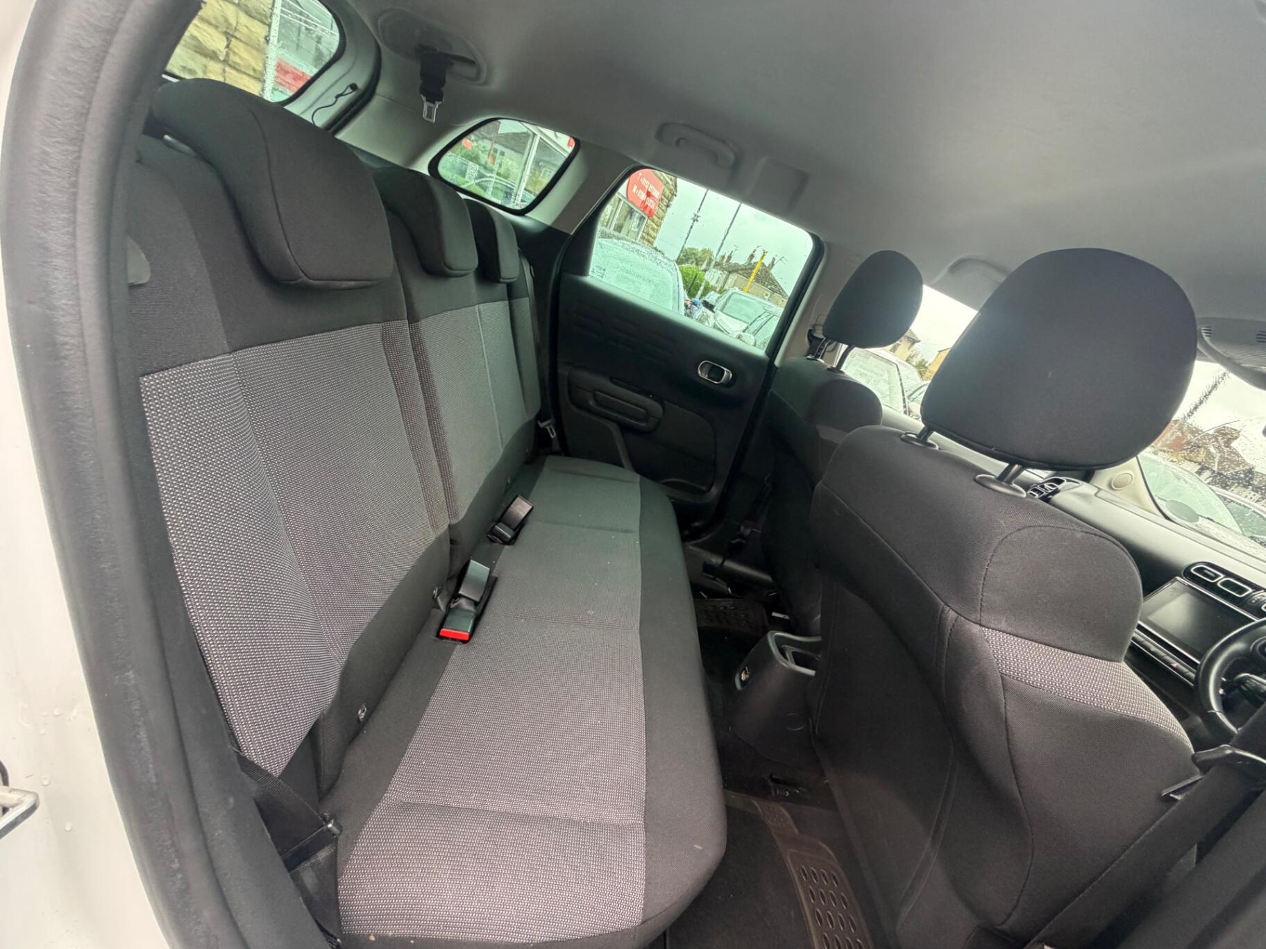 Citroen C3 Aircross view 12