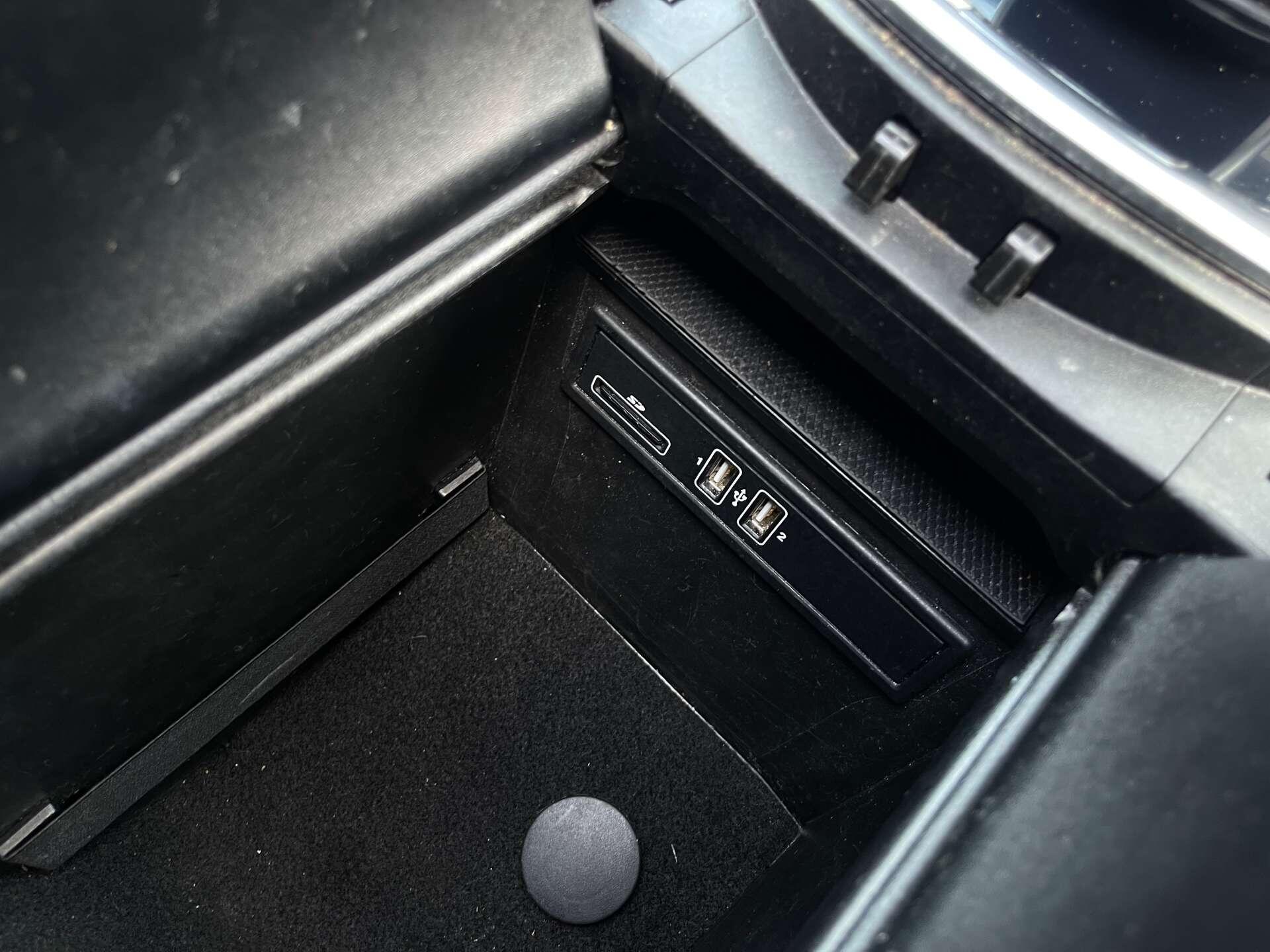 Mercedes-Benz GLC view 61