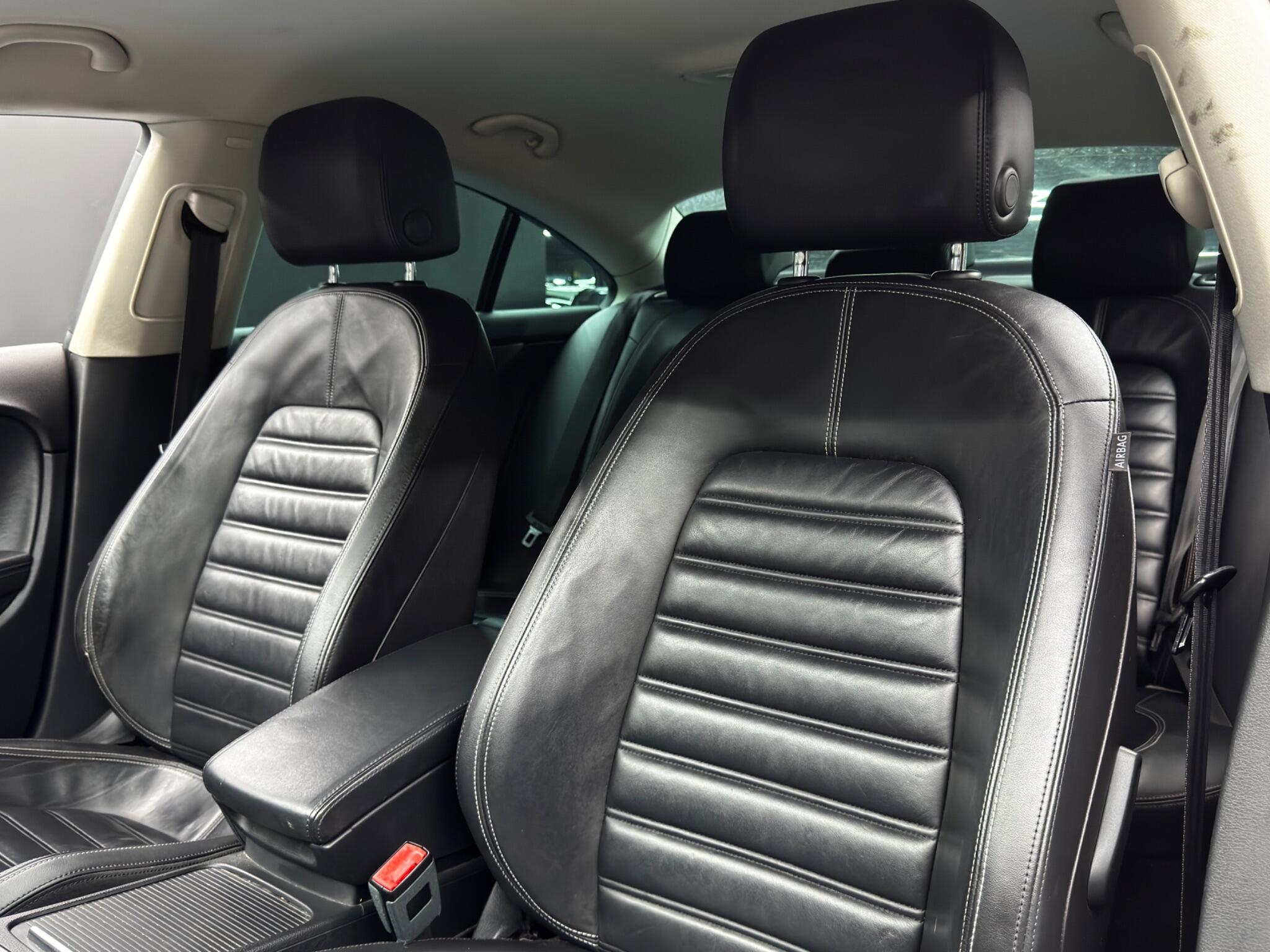 Volkswagen CC view 14