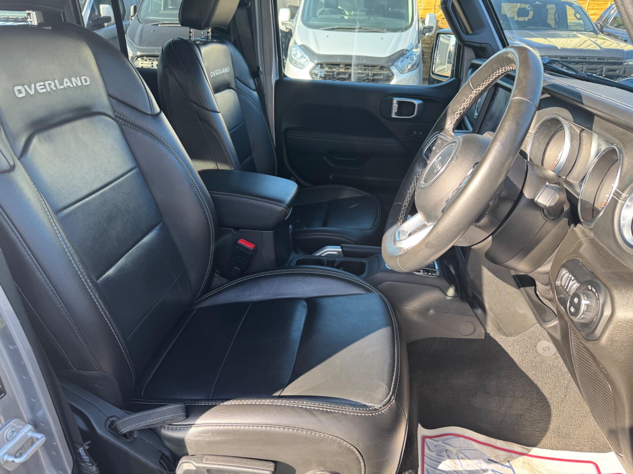 Jeep Wrangler view 16