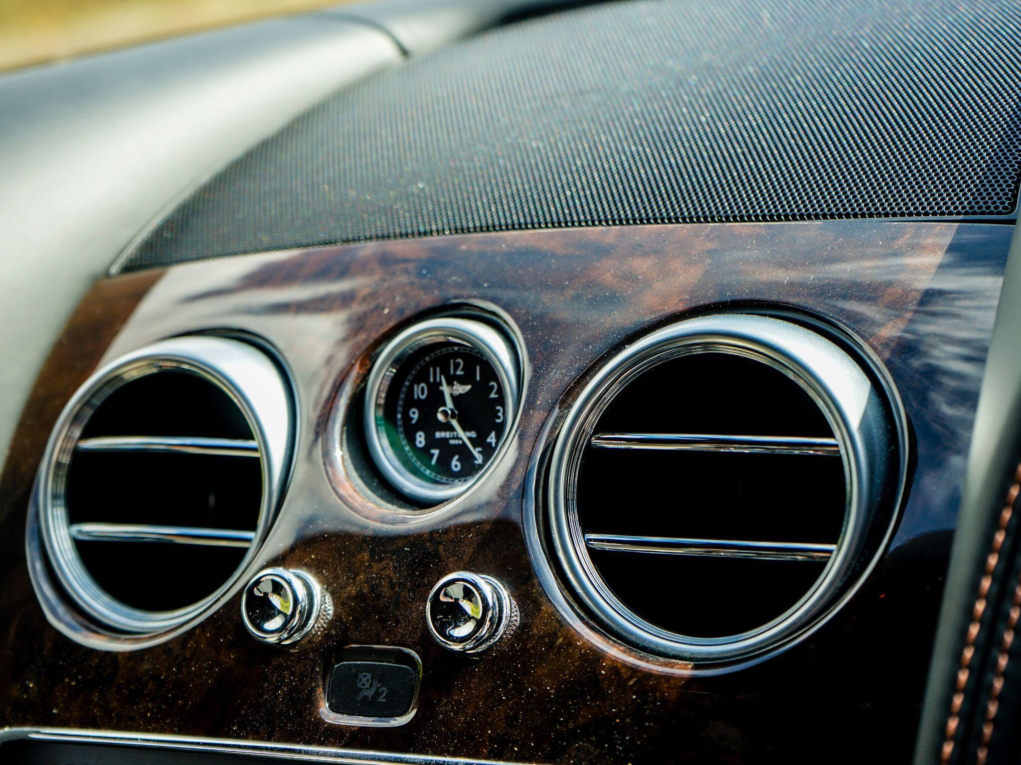 Bentley Continental view 25