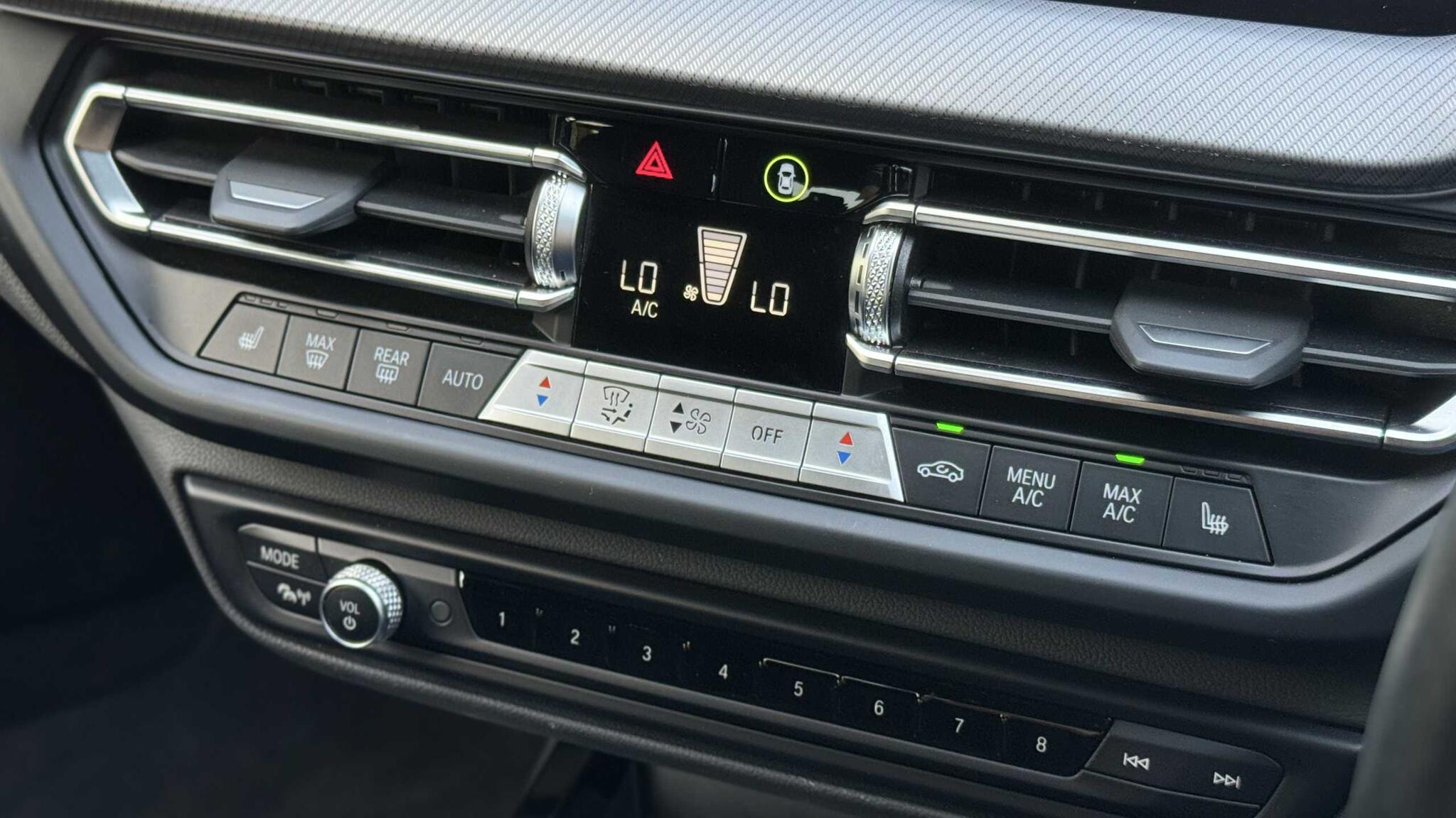 BMW 1 Series view 20