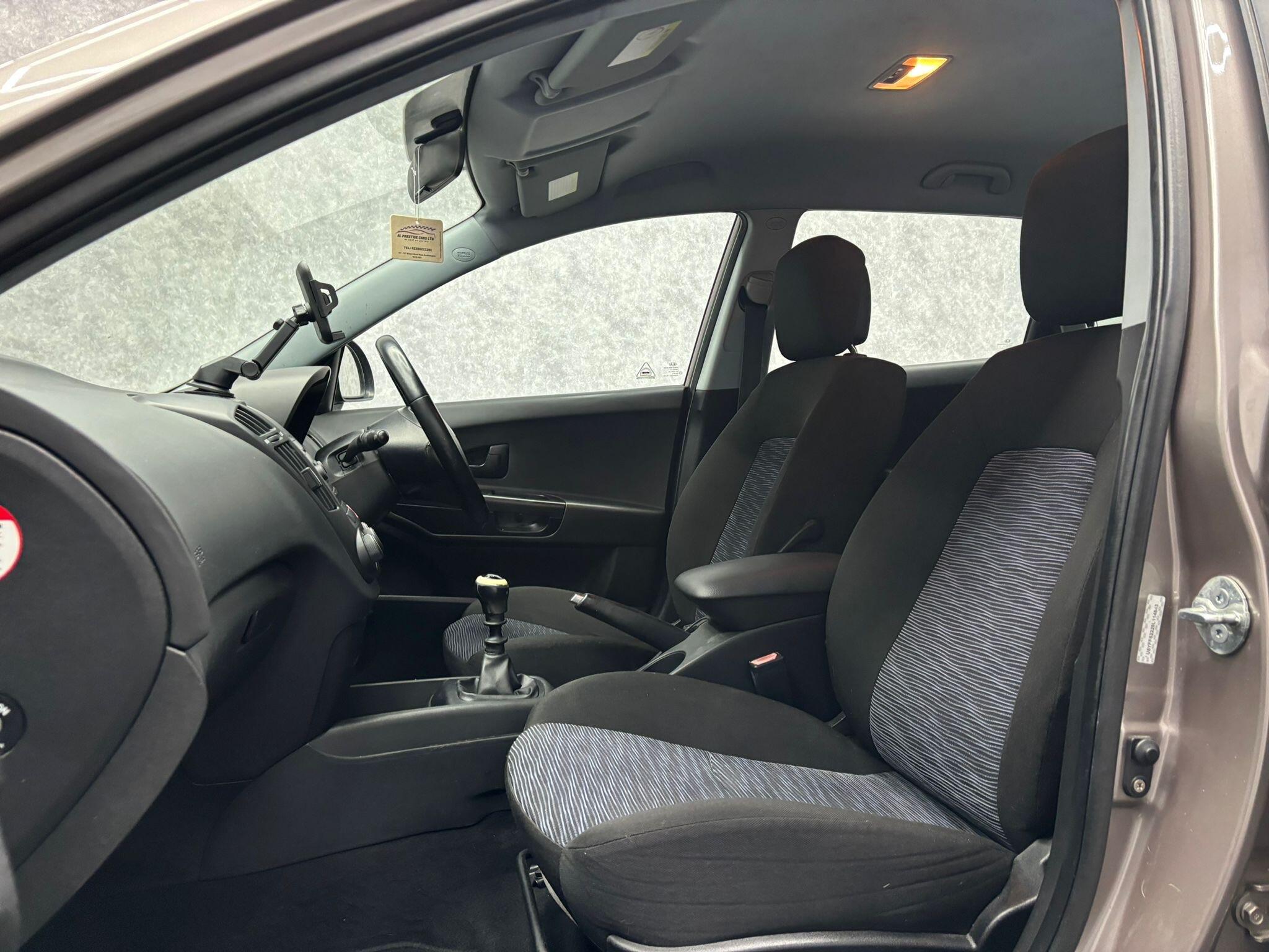 Kia Ceed view 24