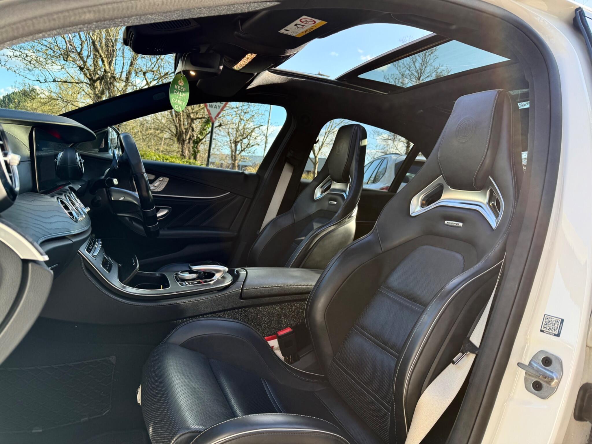 Mercedes-Benz E-Class view 8