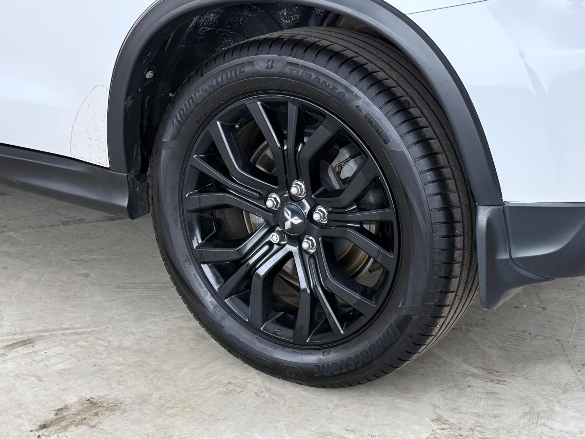 Mitsubishi Asx view 9