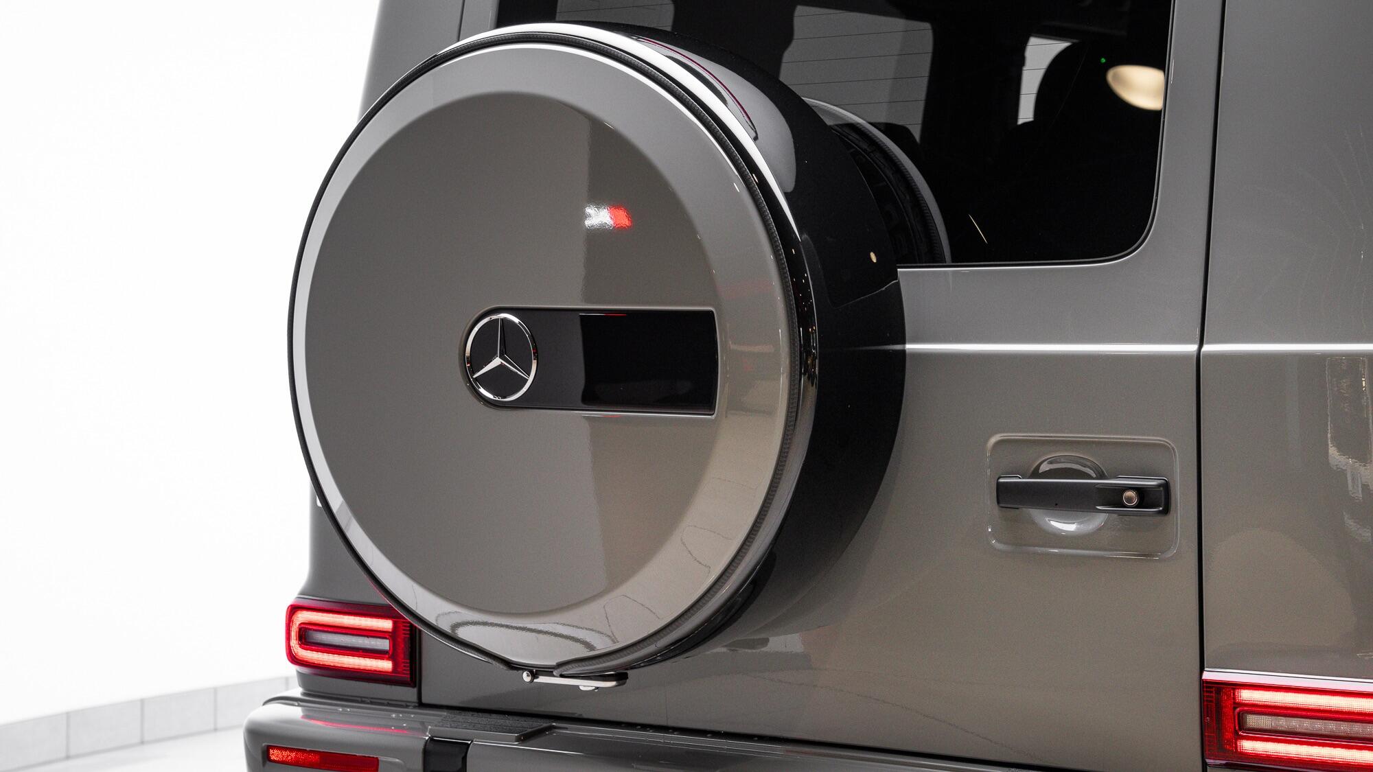 Mercedes-Benz G-Class view 48