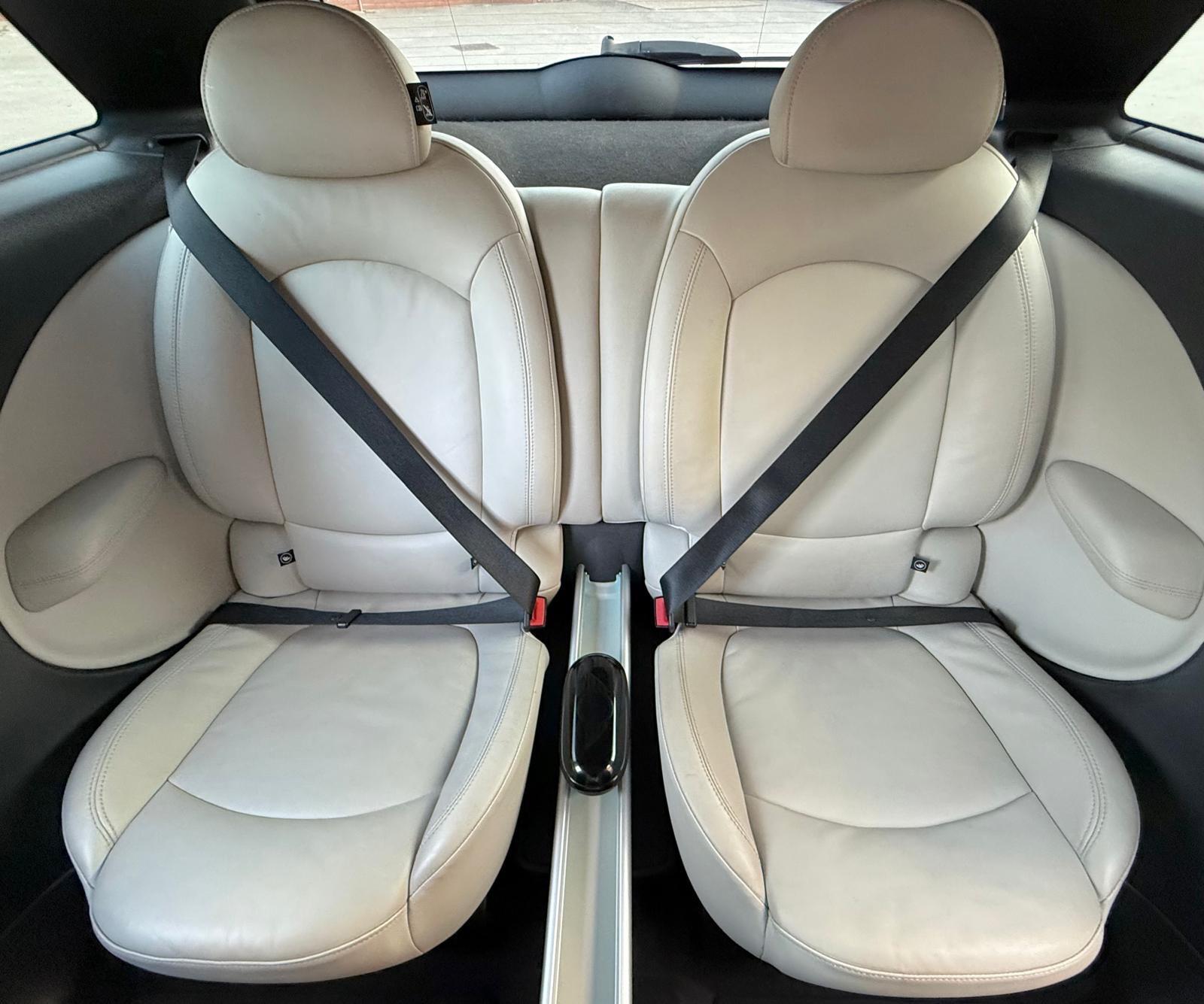 Mini Paceman view 31