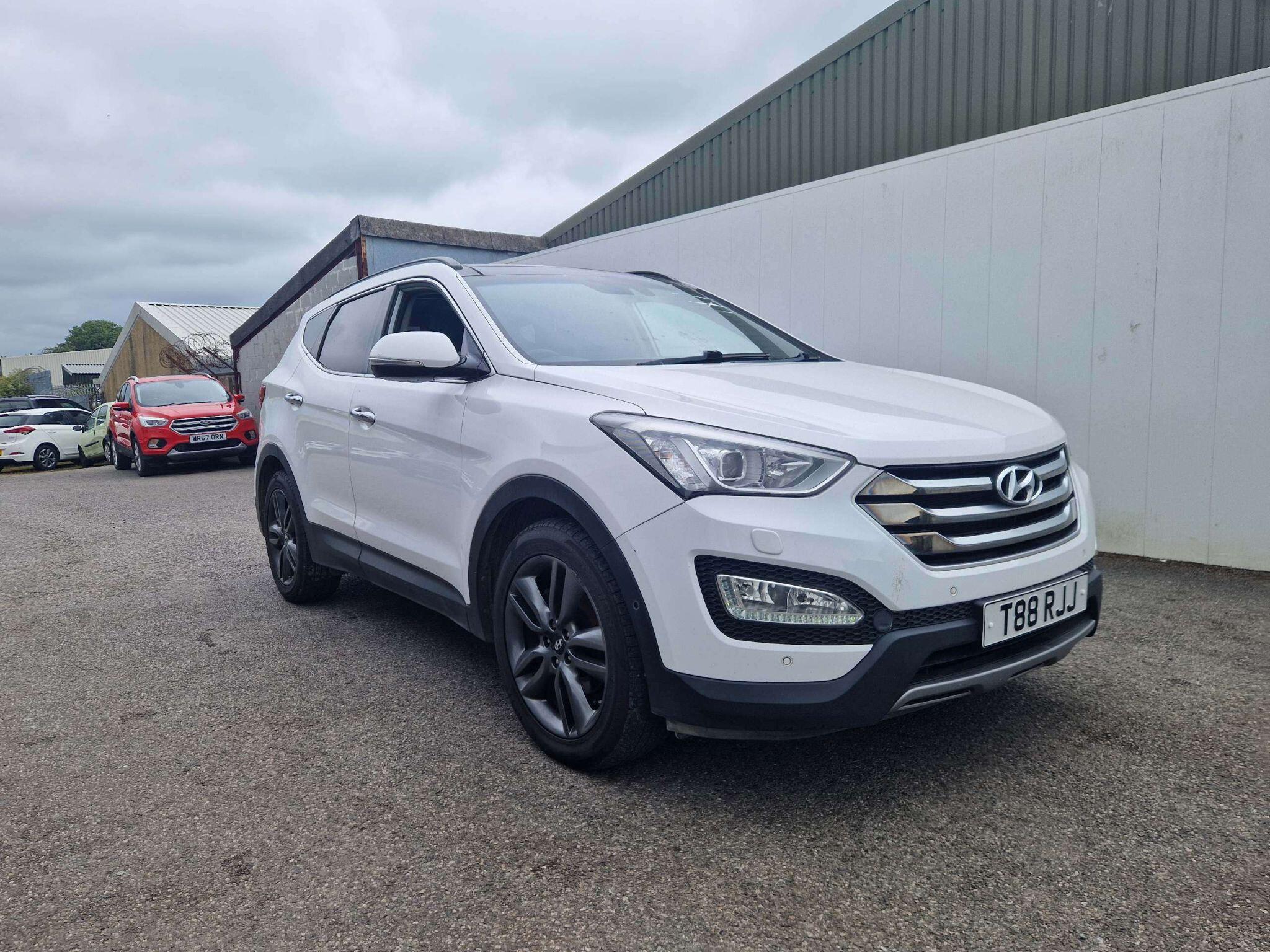 Hyundai Santa FE view 30