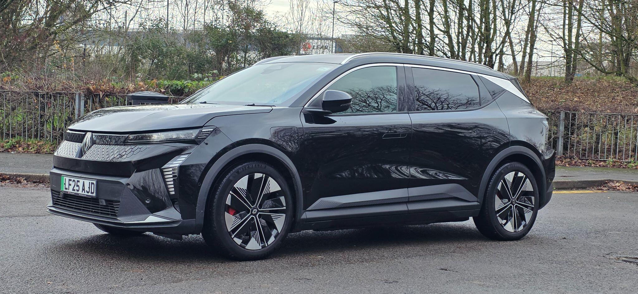 2025 Renault Scenic E-Tech long range 87kWh techno Auto 5dr (22kW Charger) • 186 miles image 3