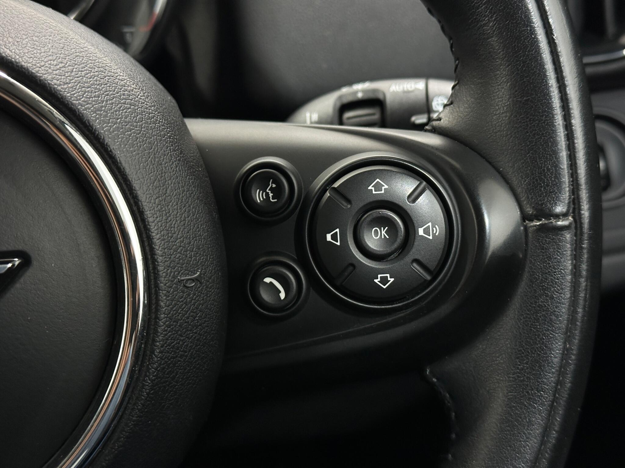 Mini Countryman view 16