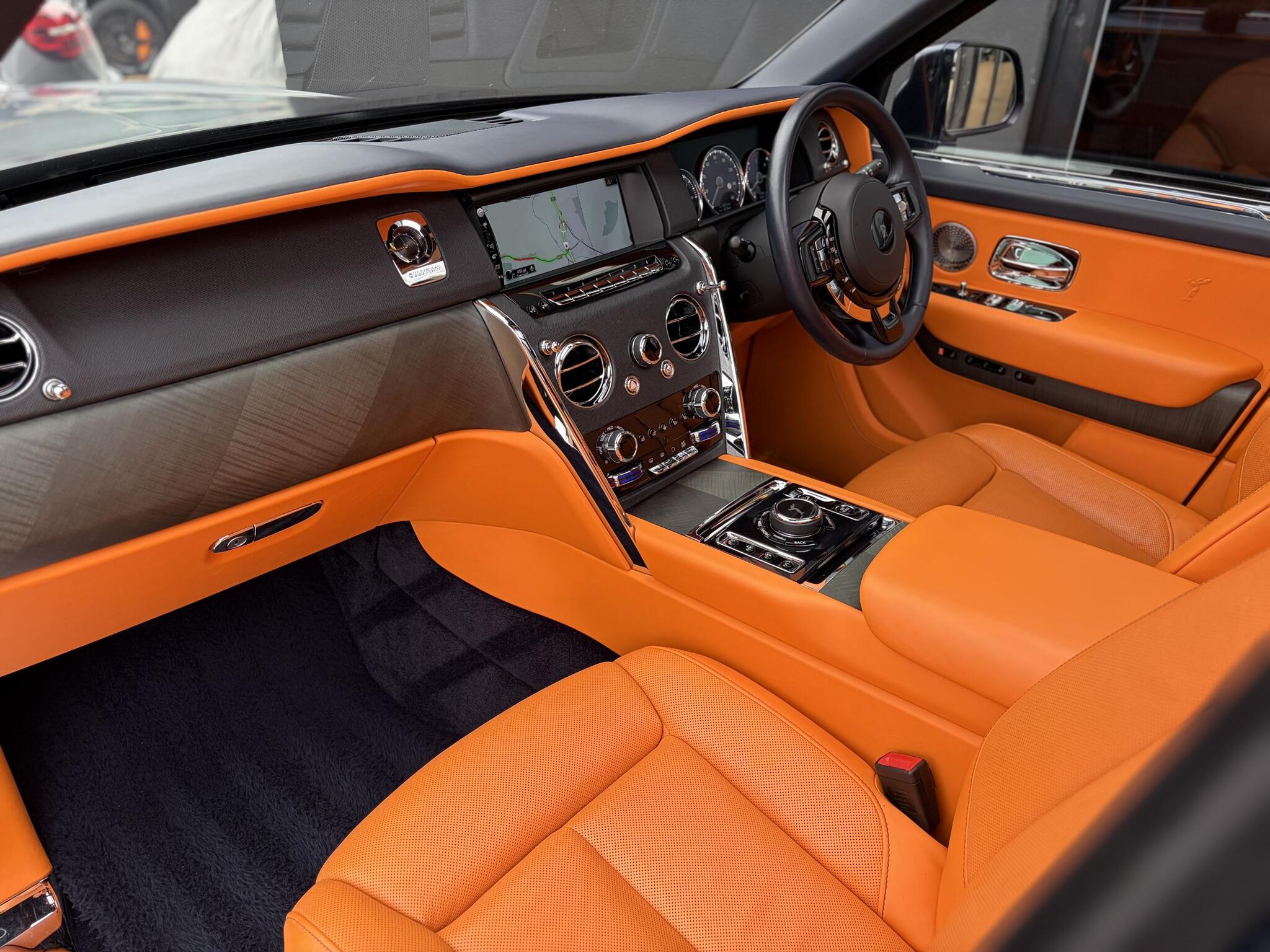 Rolls-Royce Cullinan view 20