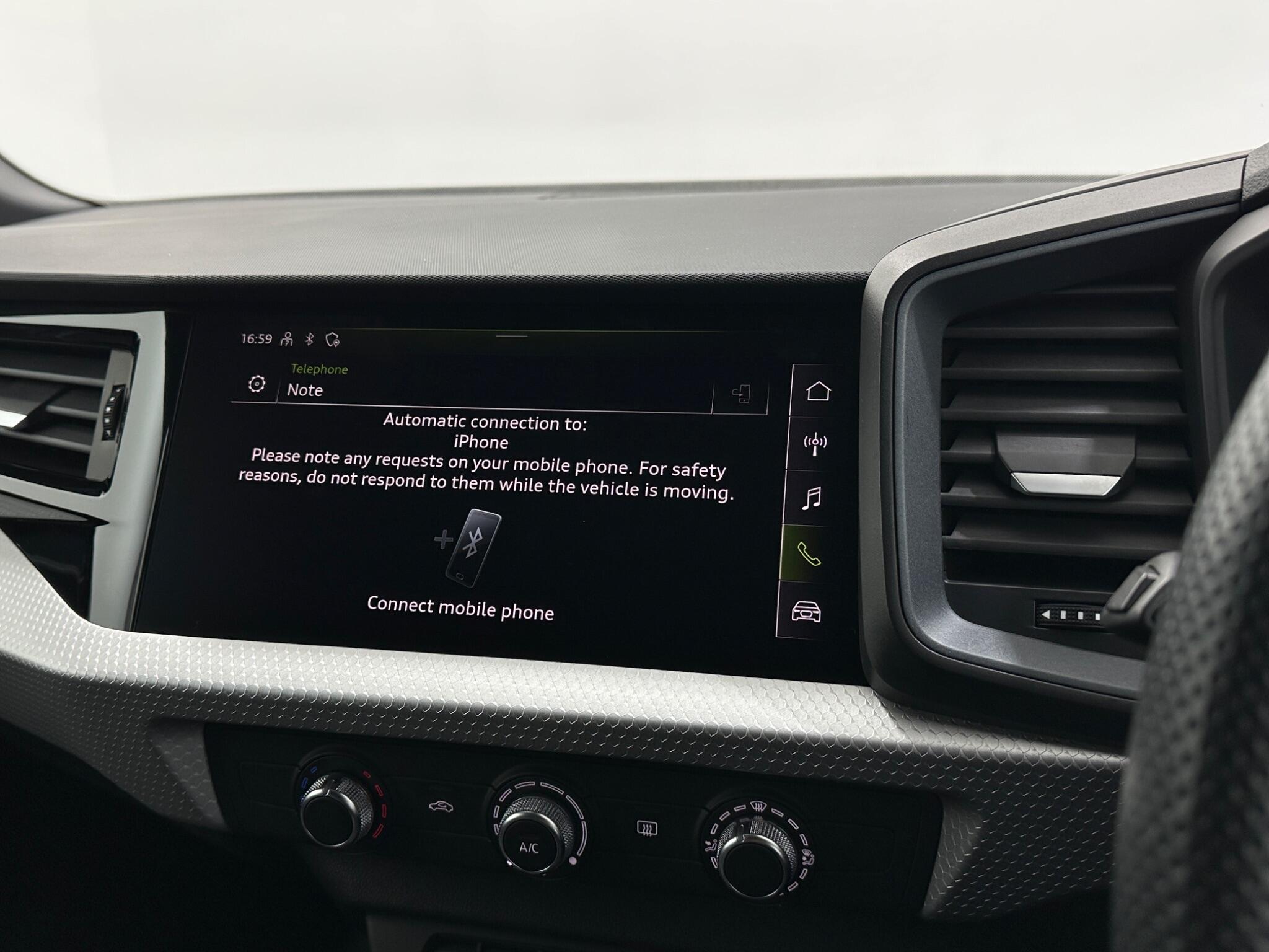 Audi A1 view 23