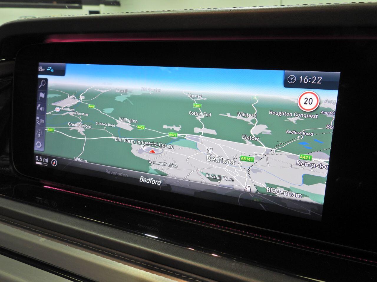 Mercedes-Benz G-Class view 26