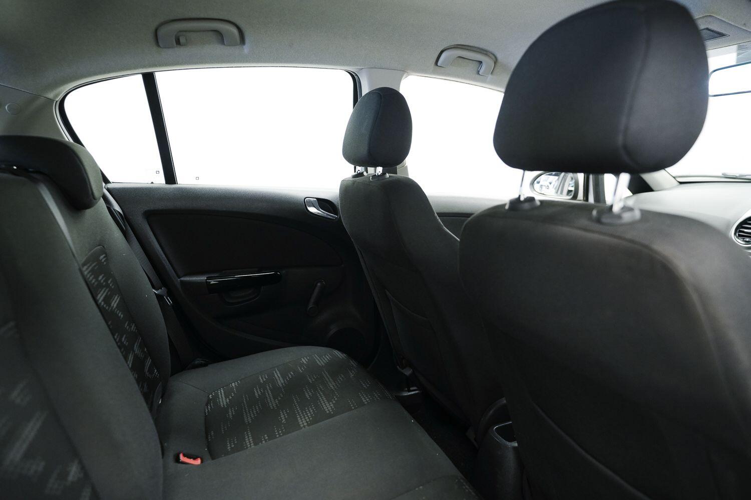Vauxhall Corsa view 15