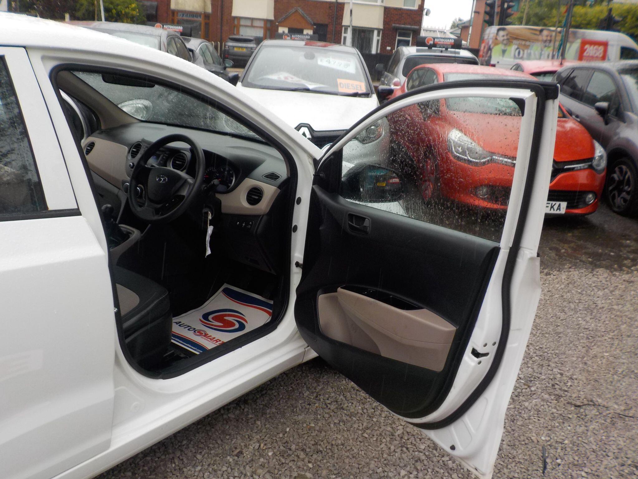 Hyundai i10 1.0 S Euro 5 5dr