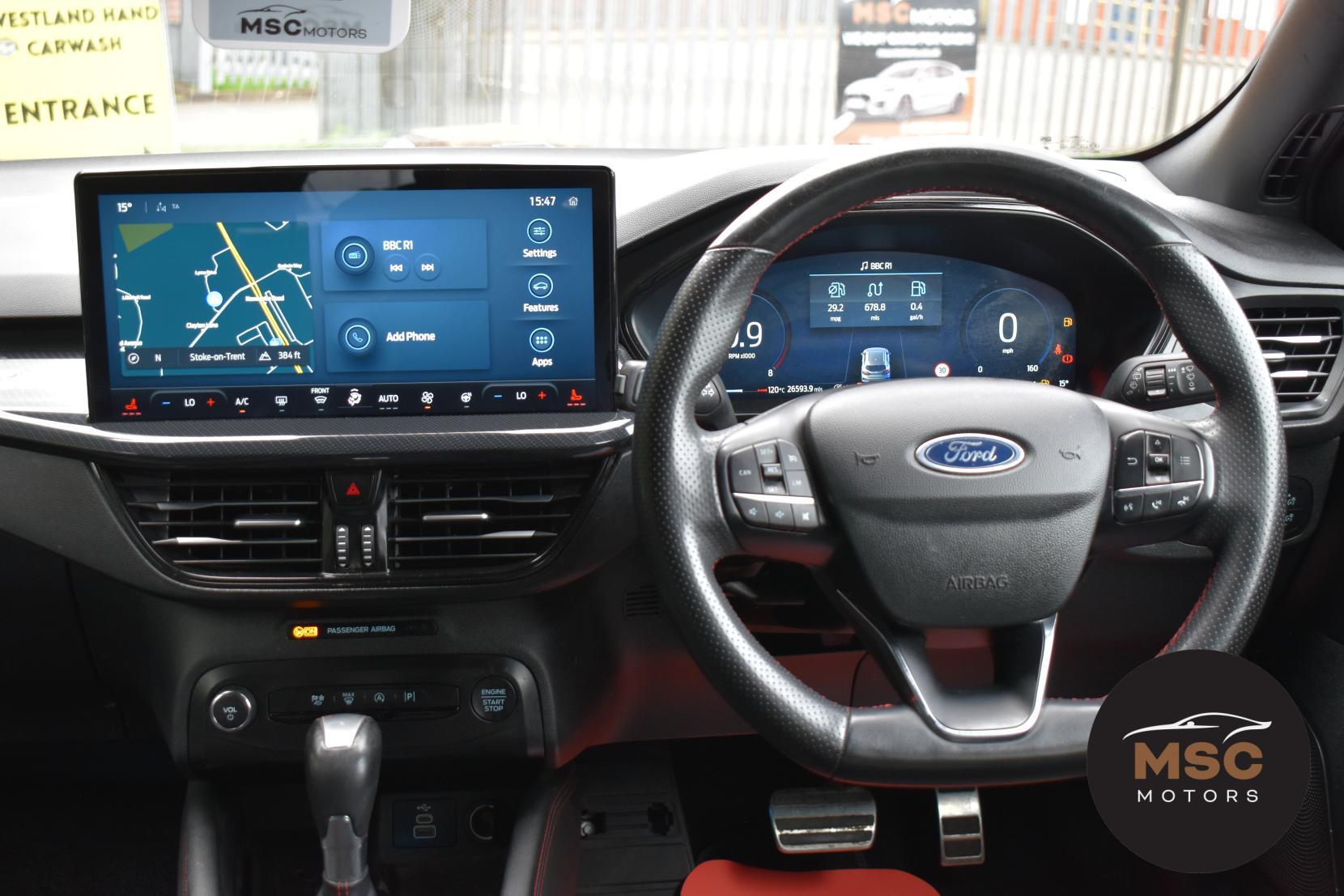 Ford Focus view 42