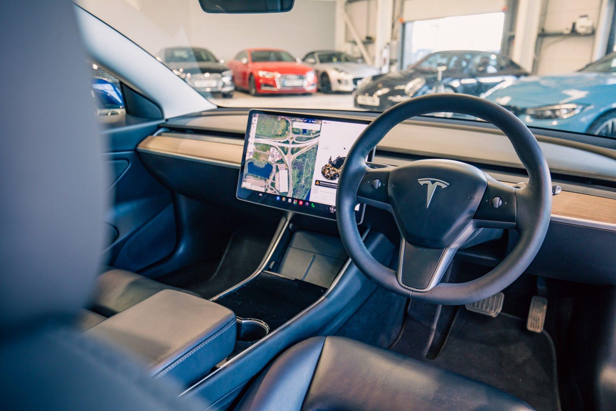 Tesla Model 3 view 10