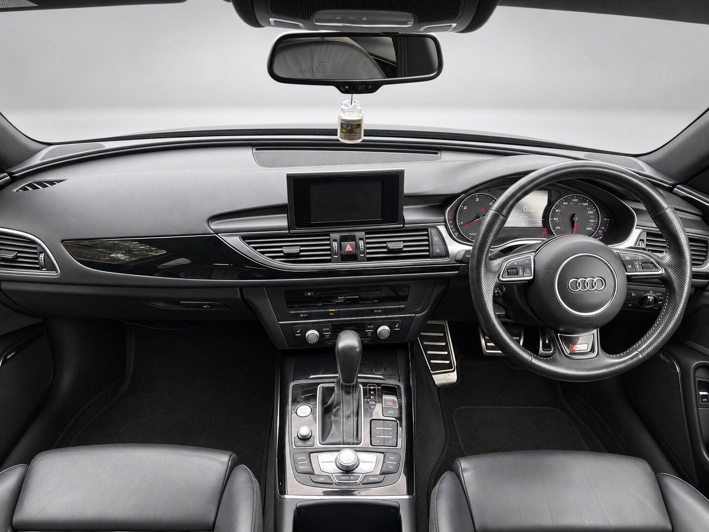 Audi A6 view 2