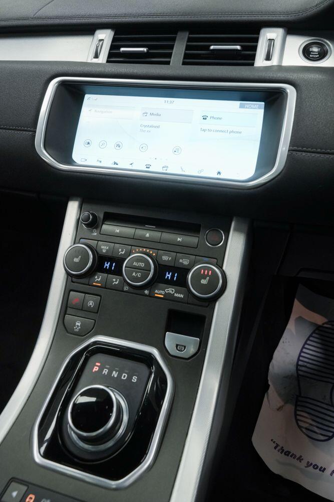 Land Rover Range Rover Evoque view 32